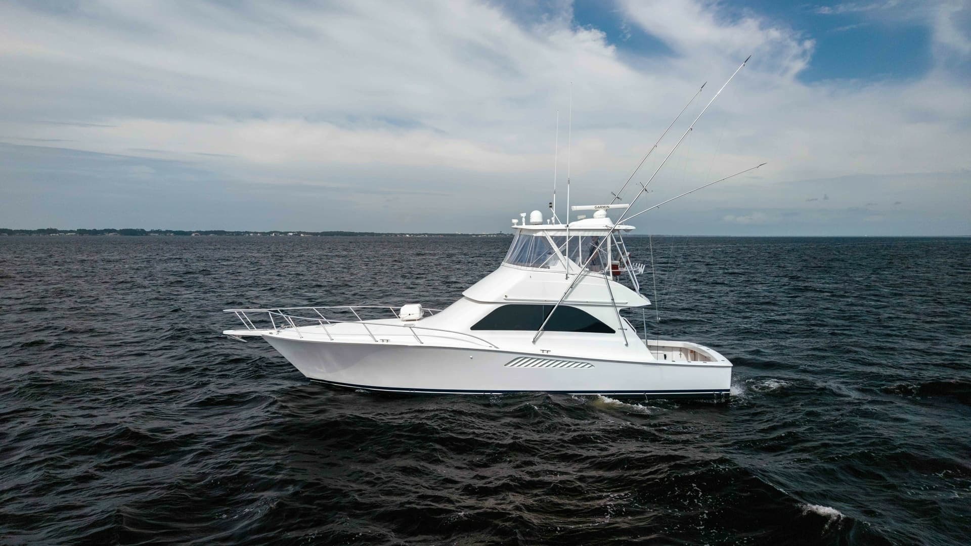 Side Profile of Viking 45 Convertible