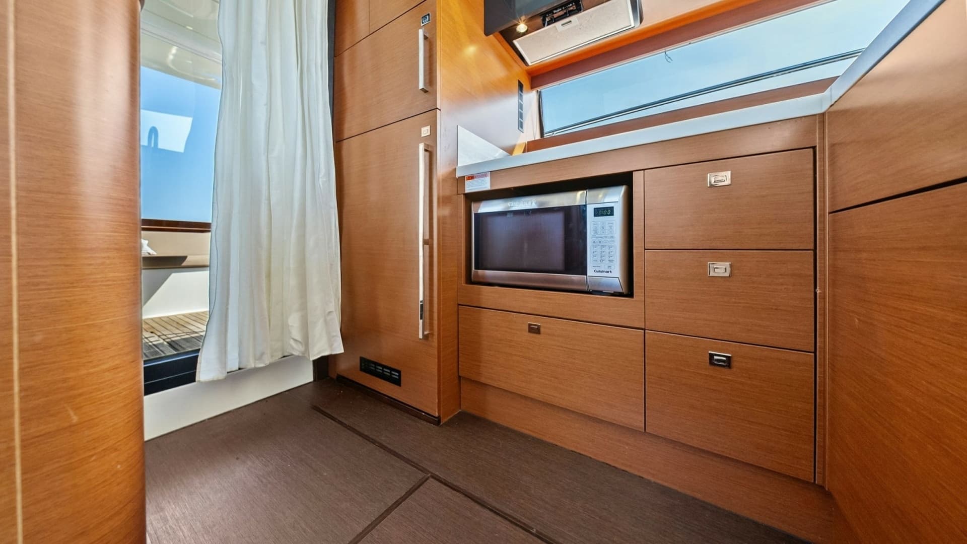 2015 Prestige 550 'Legacy'