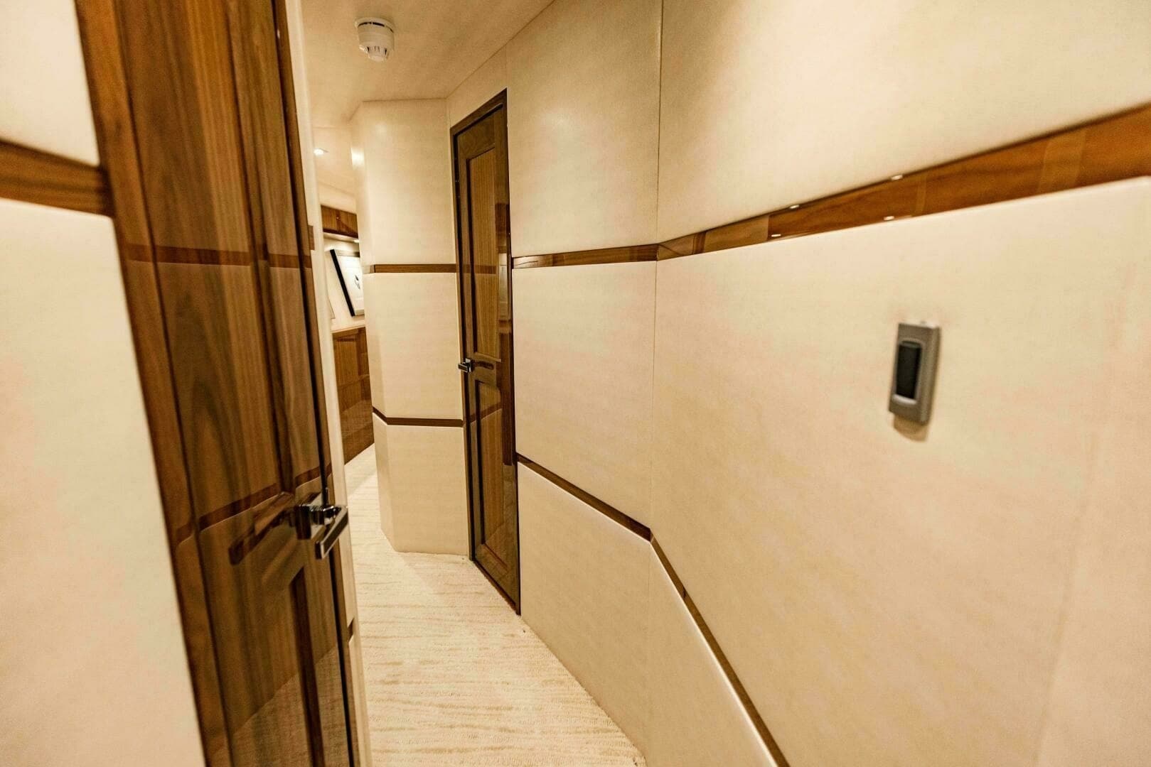2020 Viking 72 Enclosed Bridge