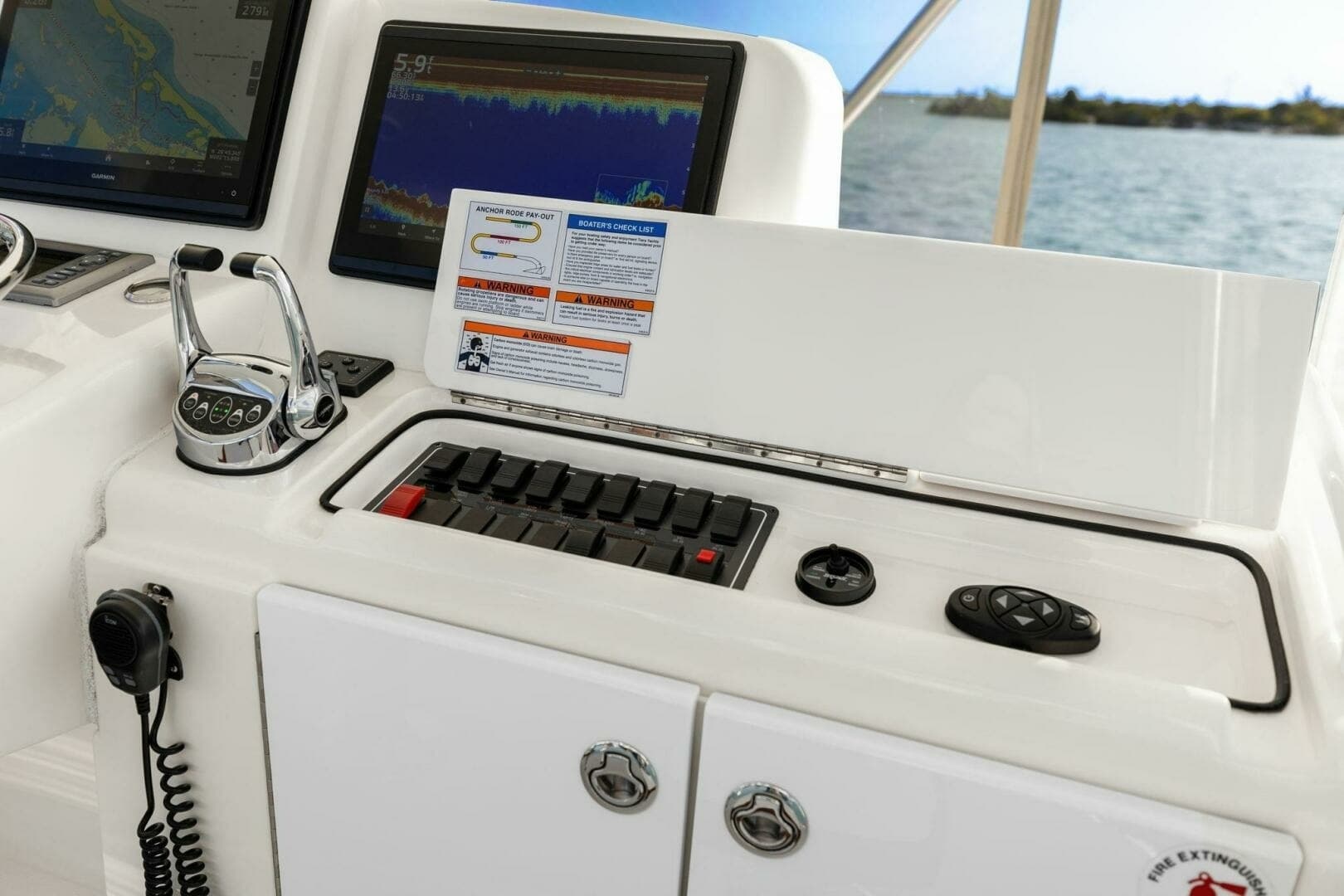 2013 Tiara Yachts 3900 Convertible