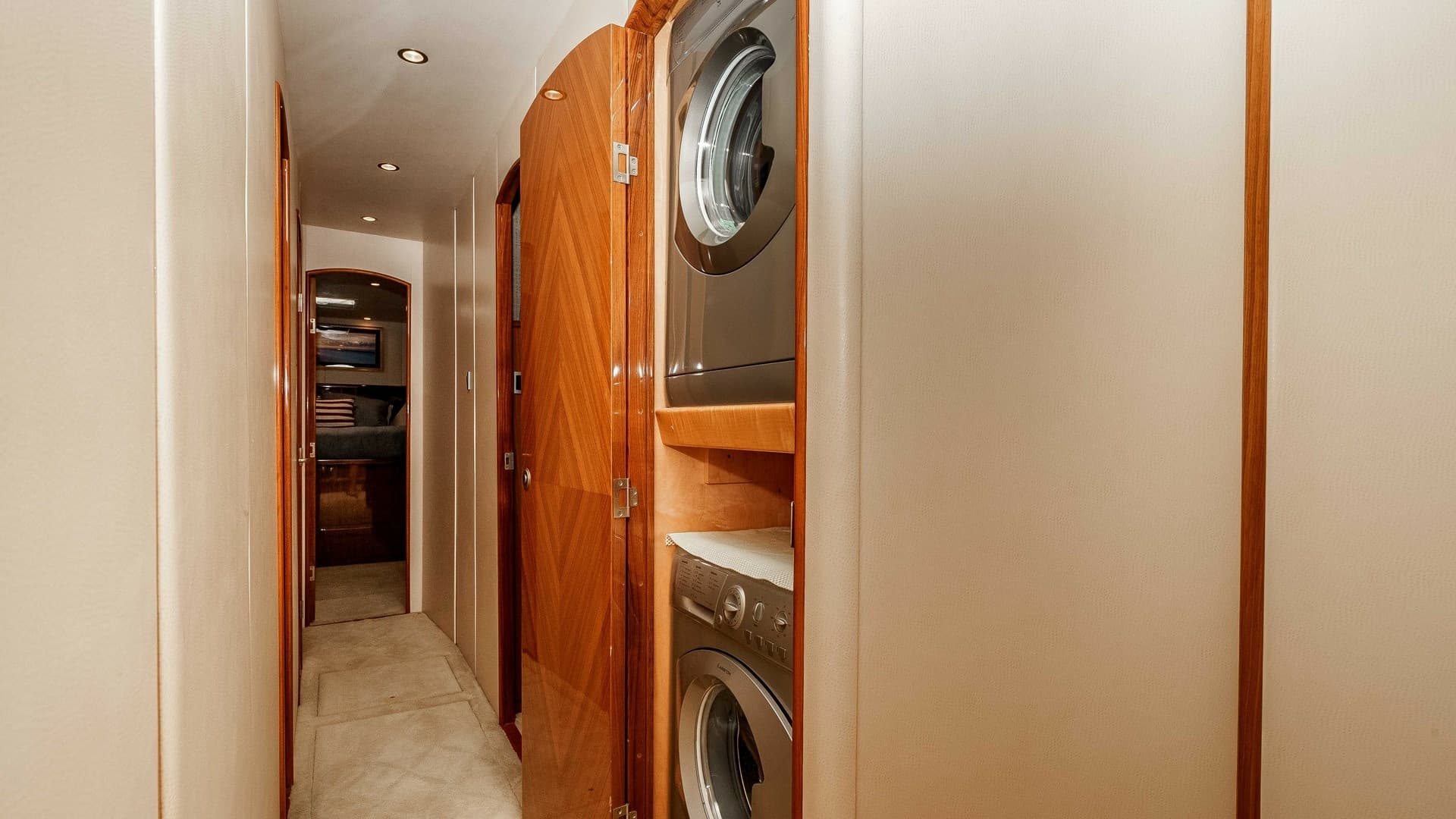 2014 Viking 76 Enclosed Bridge "TRANQUILO"