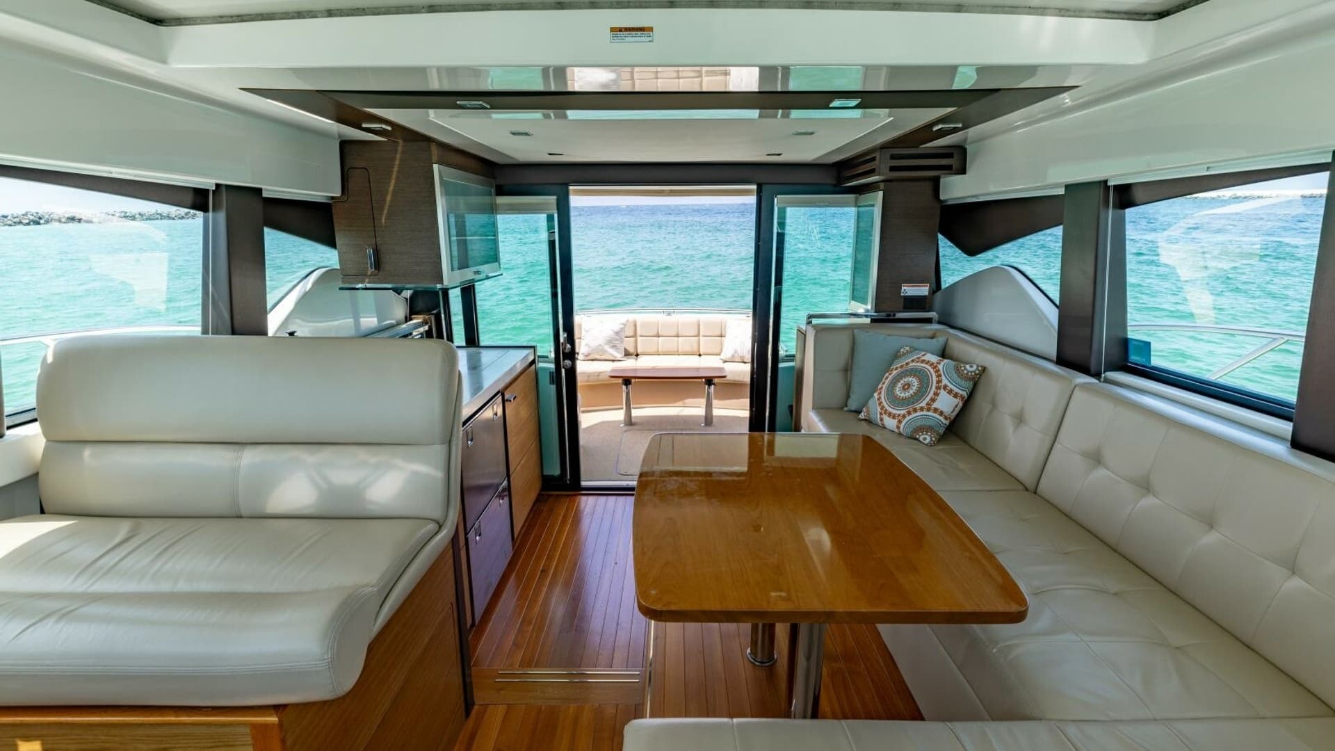 2015 Tiara Yachts 44 Coupe- SILVER LINING- Salon