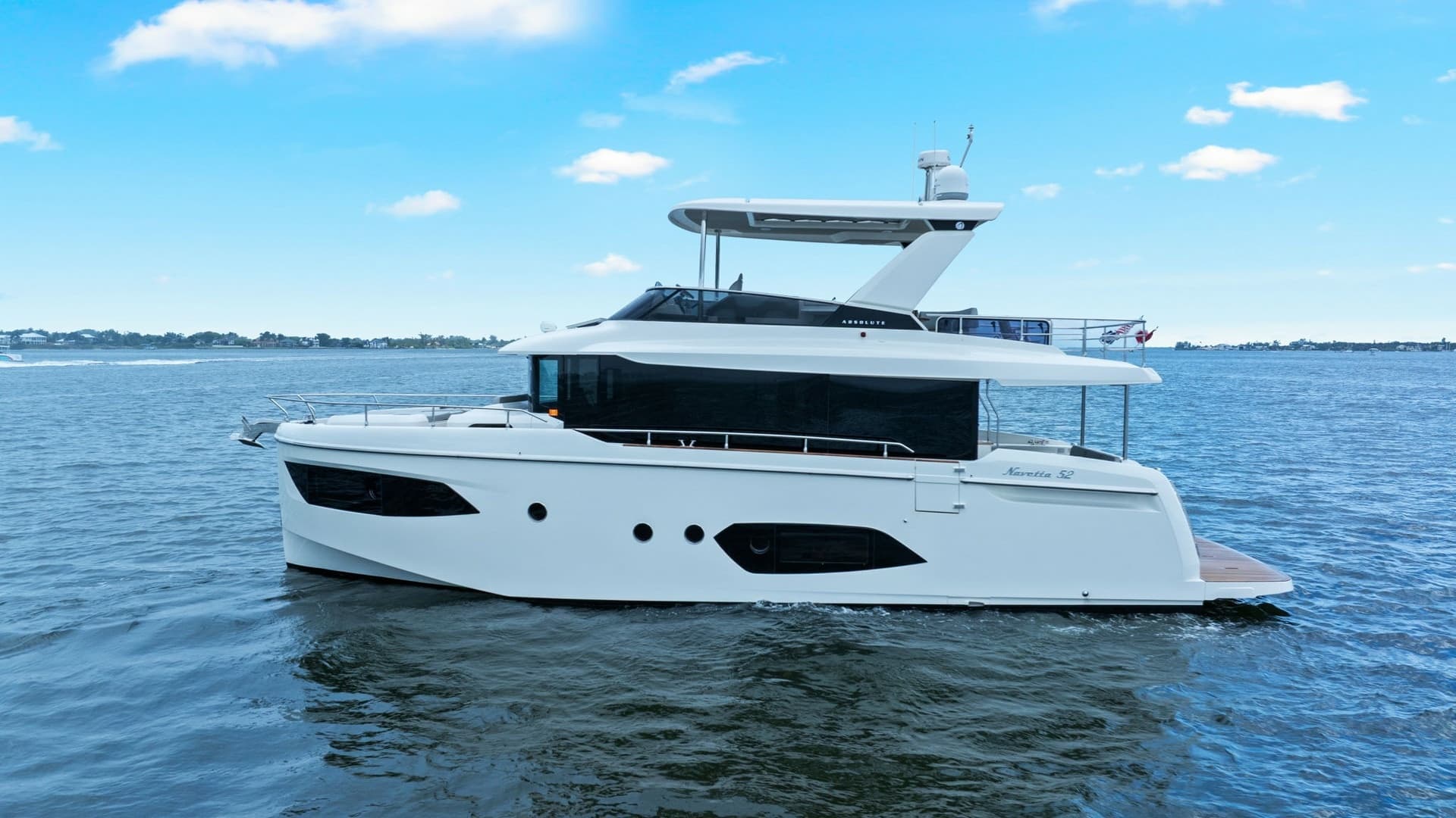 Starboard Side Profile View