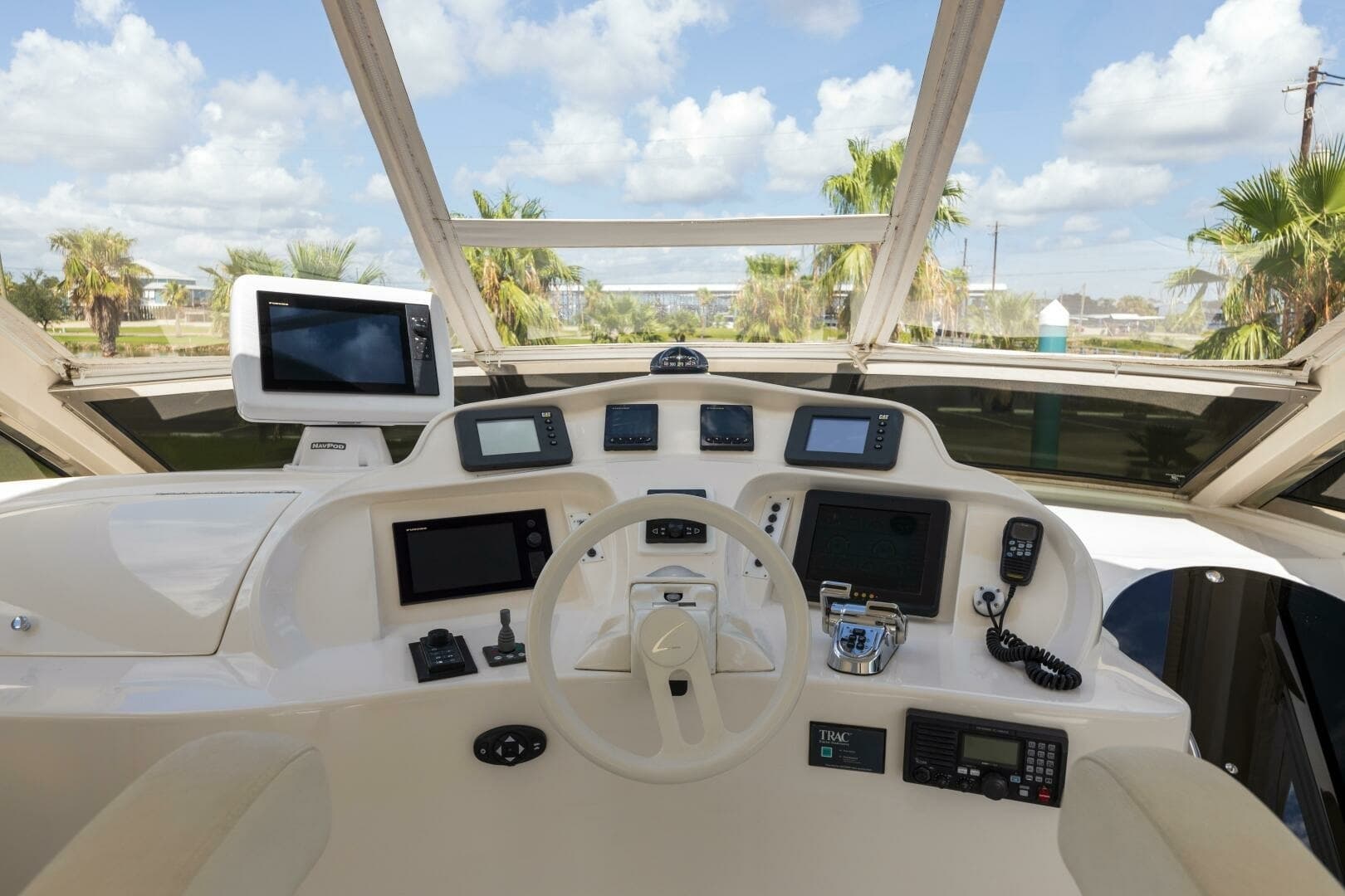 2007 Lazzara 74 Motor Yacht Kathleen