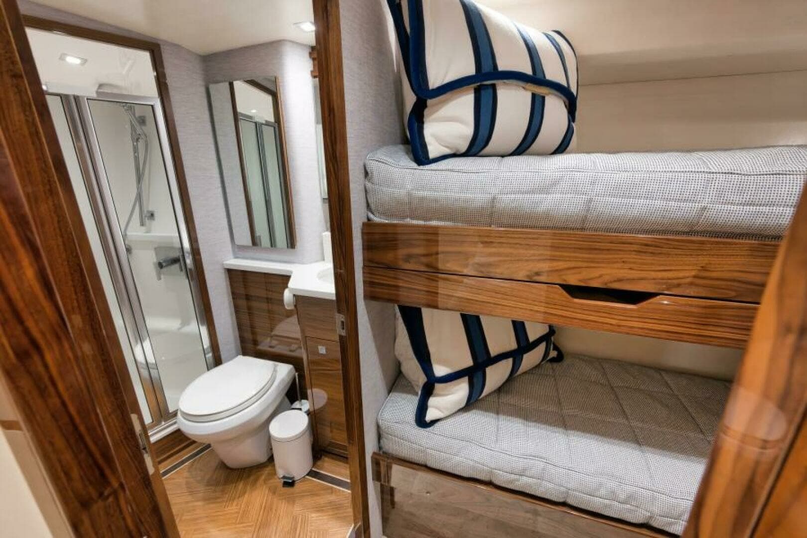 2024 Viking 68 Convertible- GYS TRADE- Guest Bunkroom