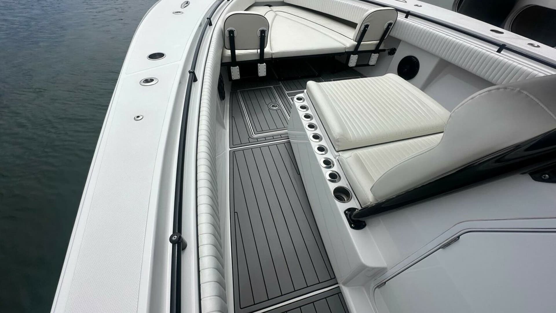 2019 SeaHunter 39 CC - CHIRON39