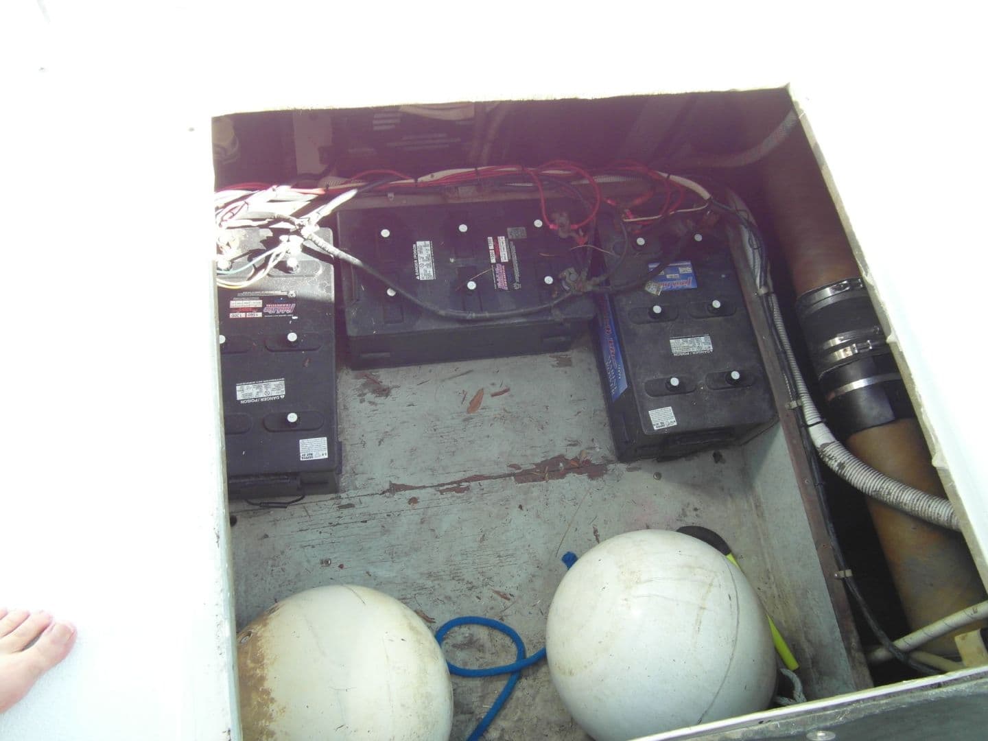 1995 Sportfish Batteries Below Cockpit