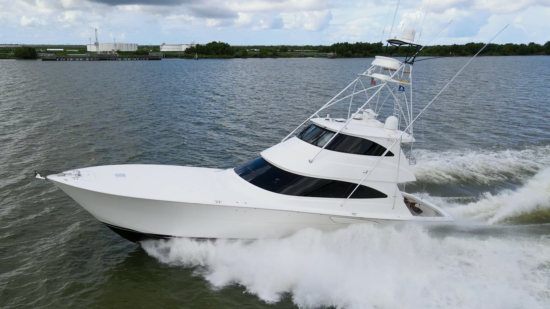 2017 72 Viking Enclosed Bridge Share-E Exterior (9)