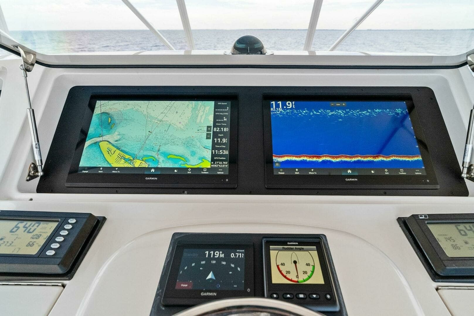 2006 Viking 61 Convertible KNOT ON CALL