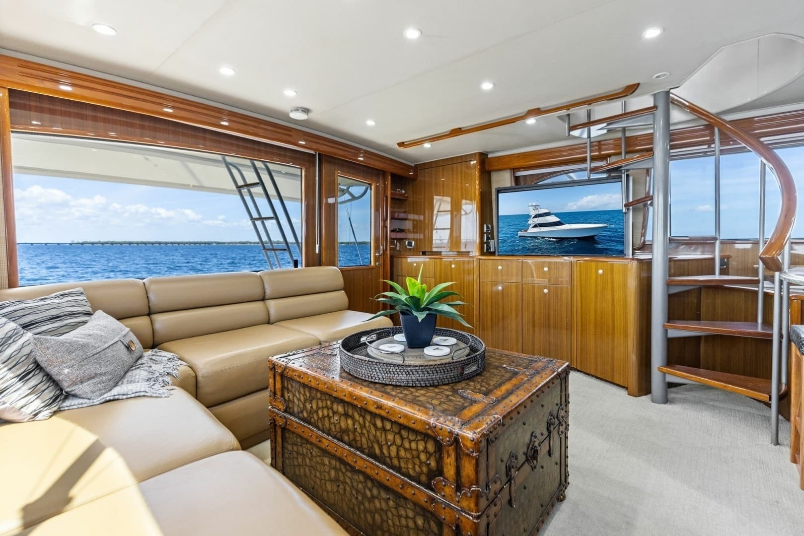 2008 Viking 68 Skybridge "Liquid Apple"