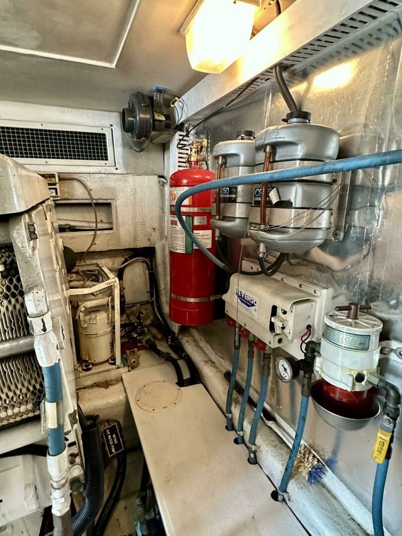 Ocean Yachts 50 GOLD COAST - Engine Room