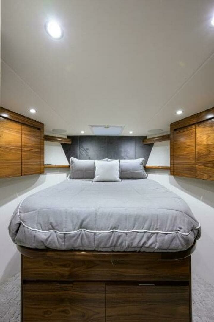 Viking 54 - TROUBLE FREE - Forward Stateroom