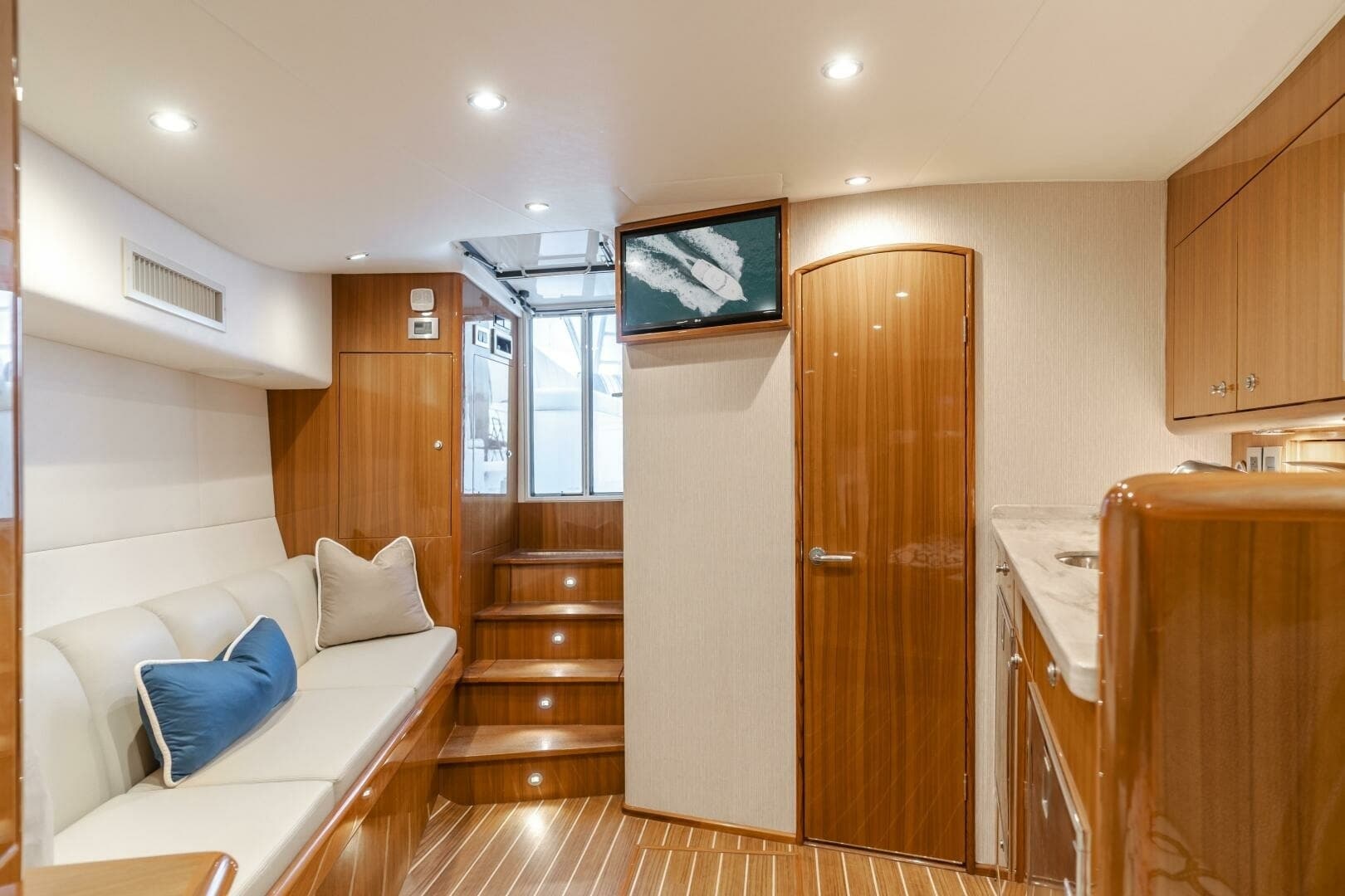 2022 Viking 38 Open Billfish "Champion"