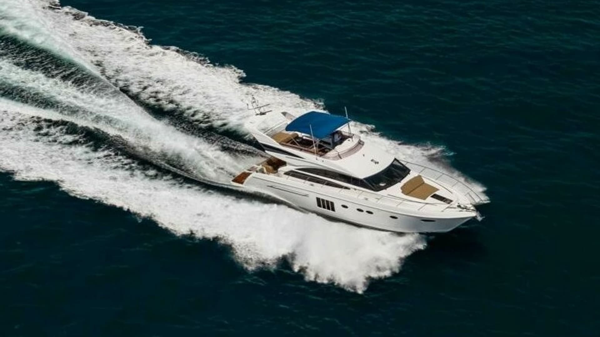 2011 Princess 64 'Harbor Story' - Profile