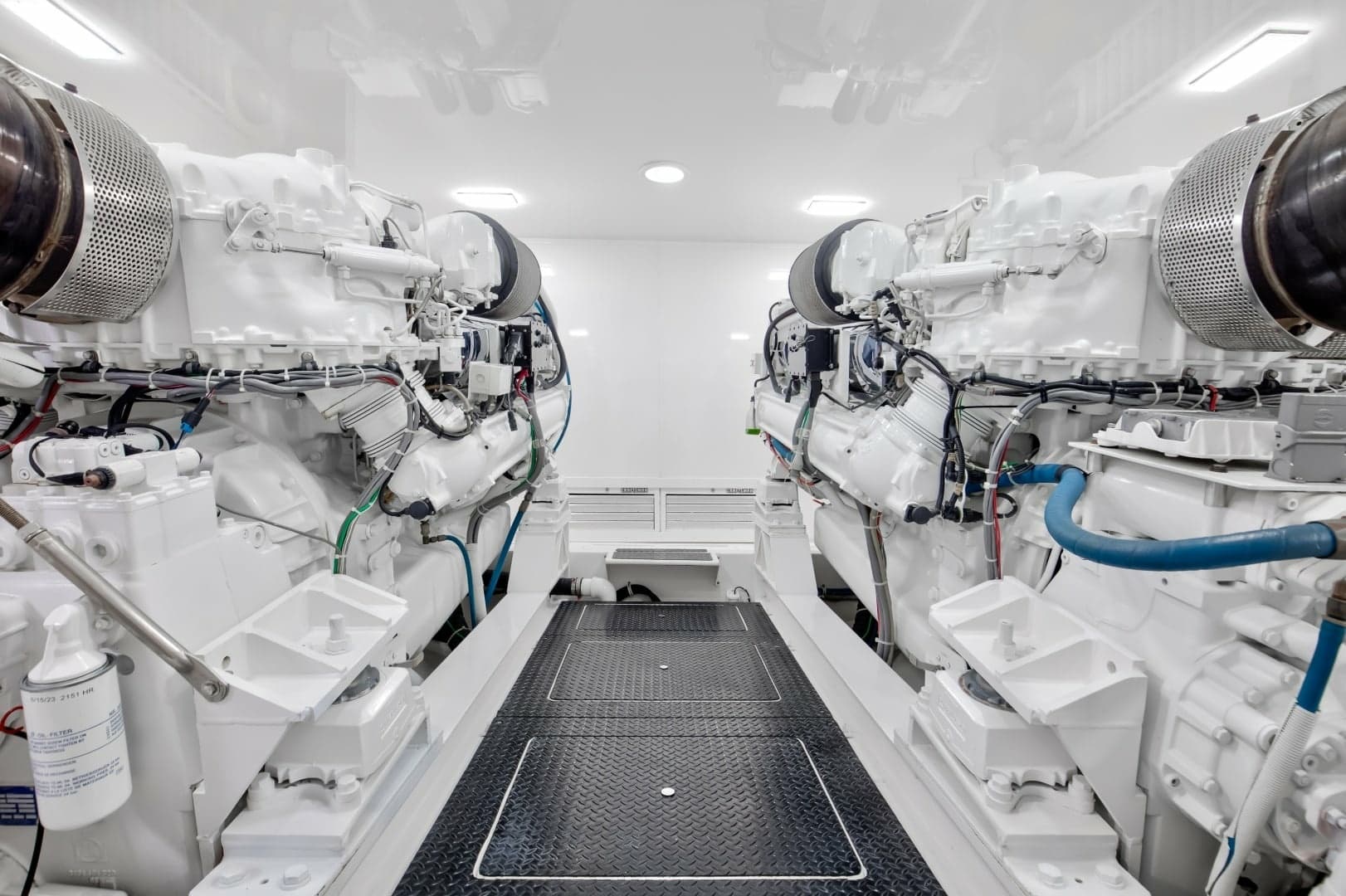 Viking 82 - Done Deal - Engine Room