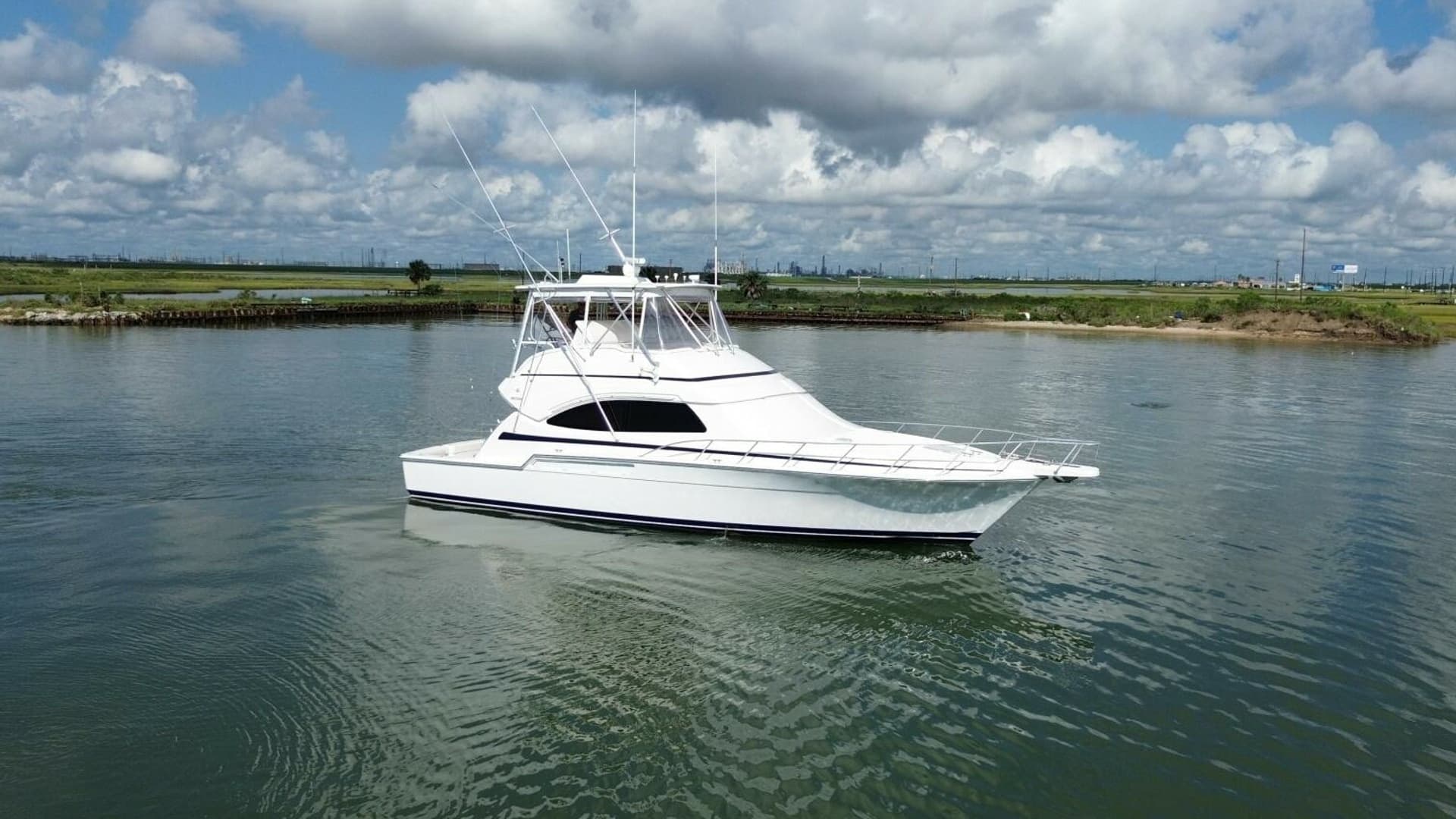 2007 Bertram 51 Convertible Smoker II