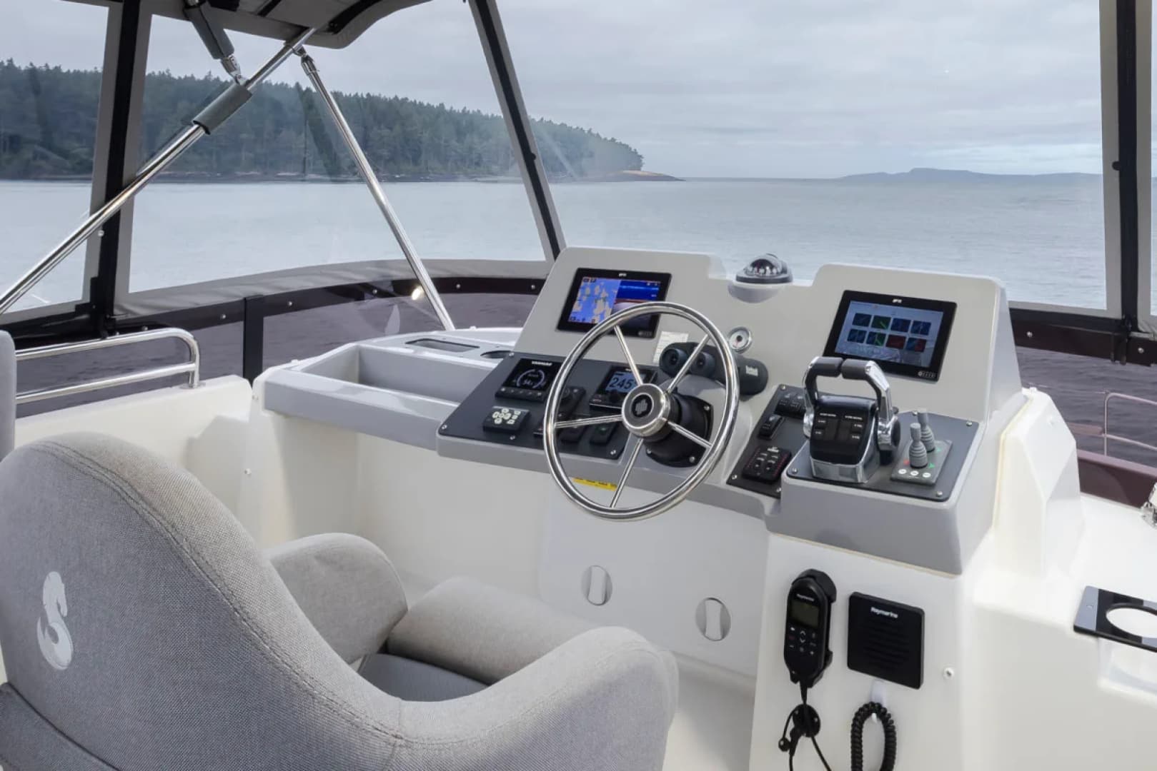 2022 Beneteau Swift Trawler 41
