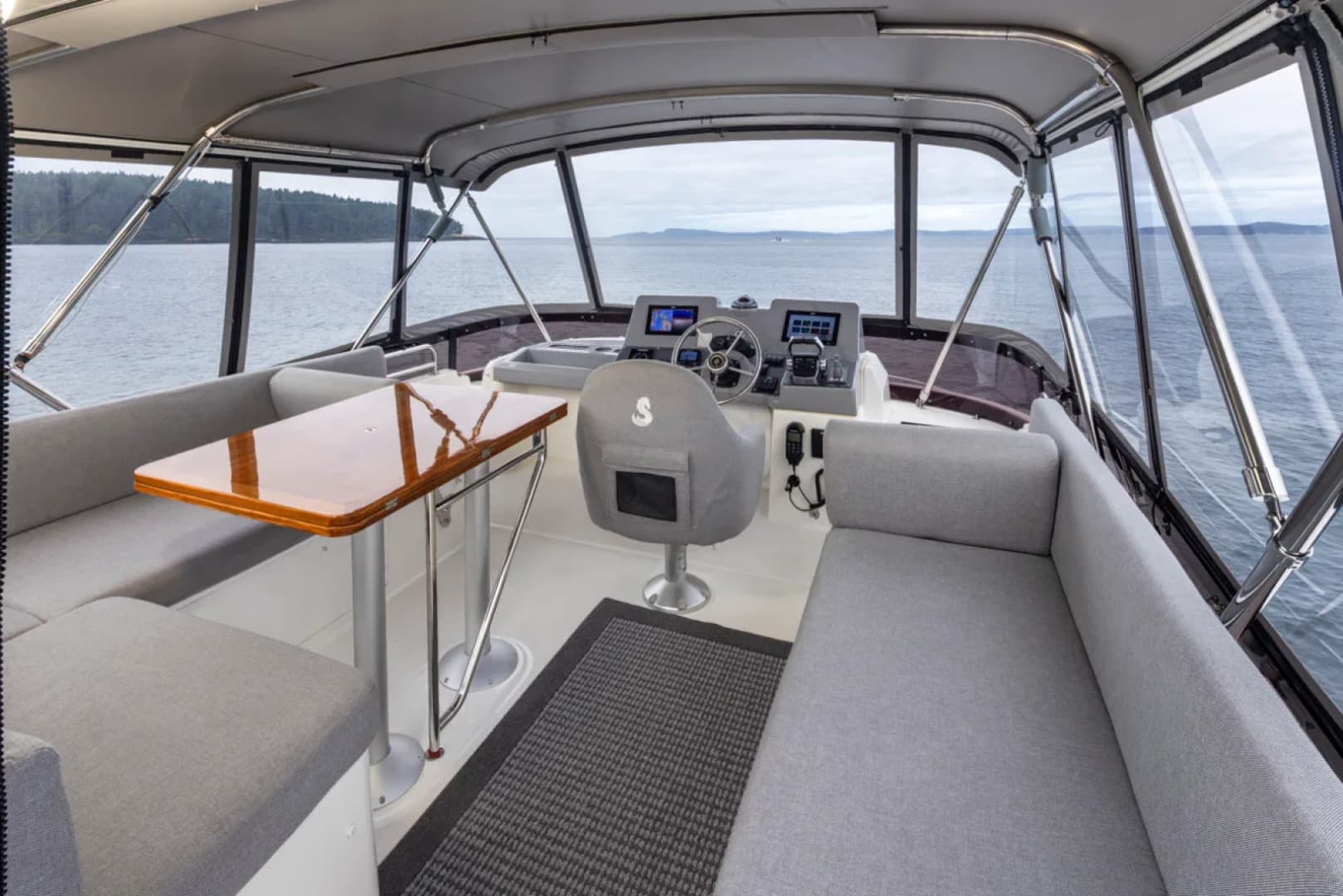 2022 Beneteau Swift Trawler 41