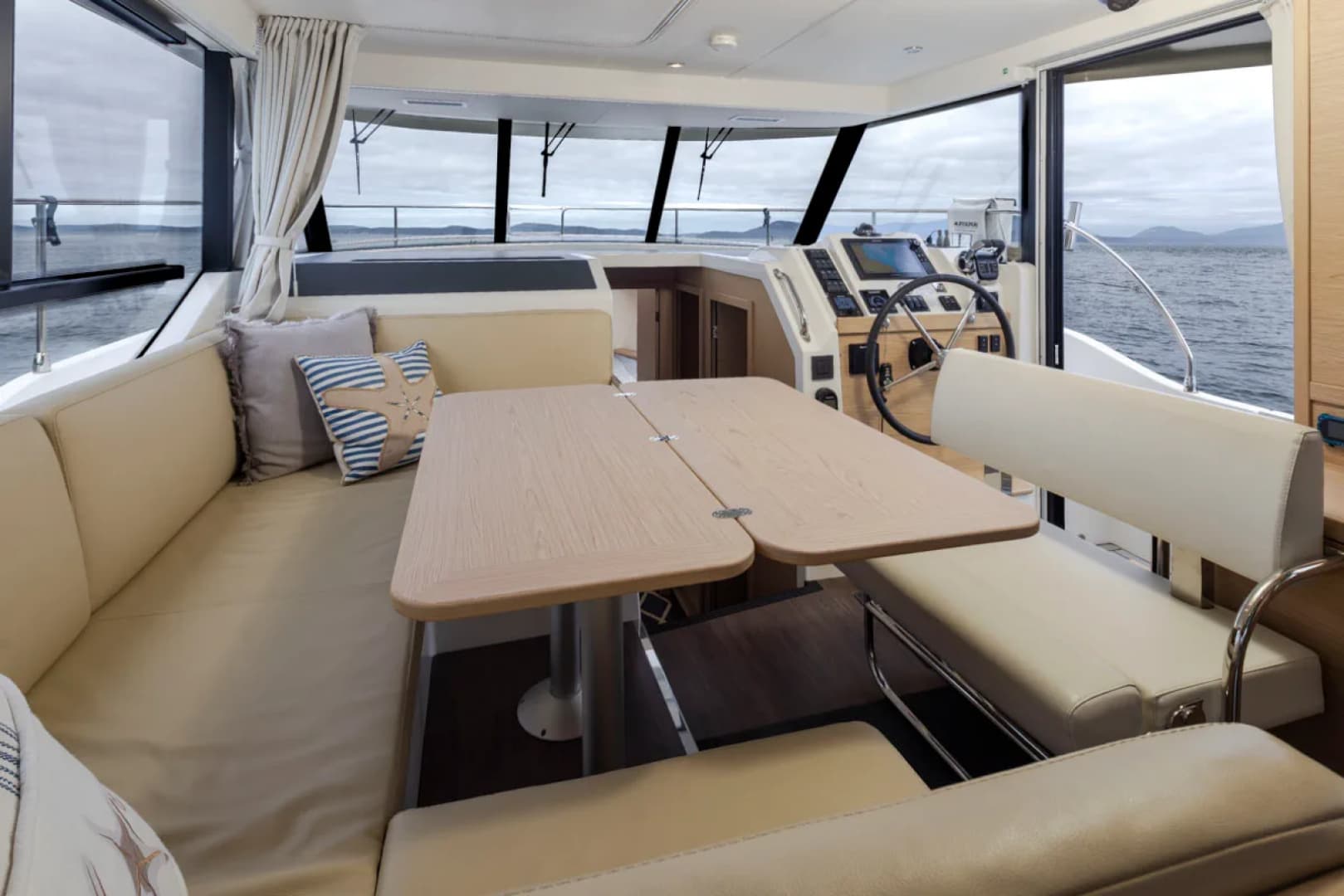 2022 Beneteau Swift Trawler 41
