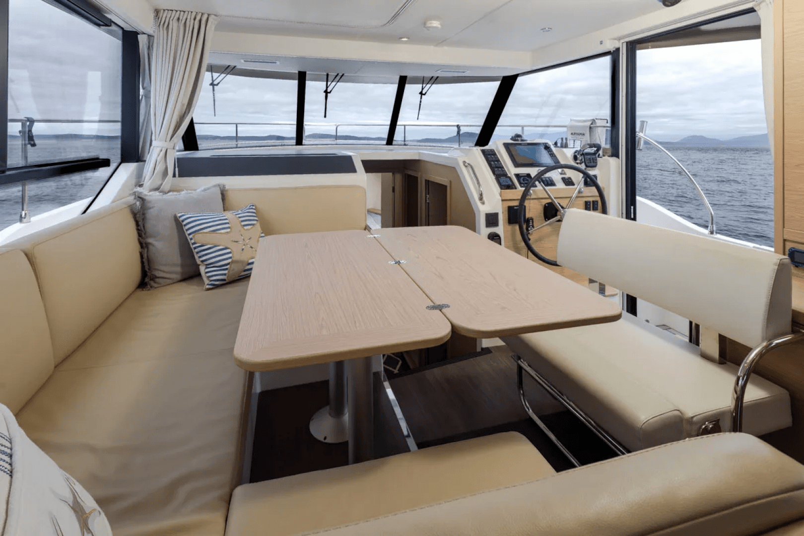 2022 Beneteau Swift Trawler 41