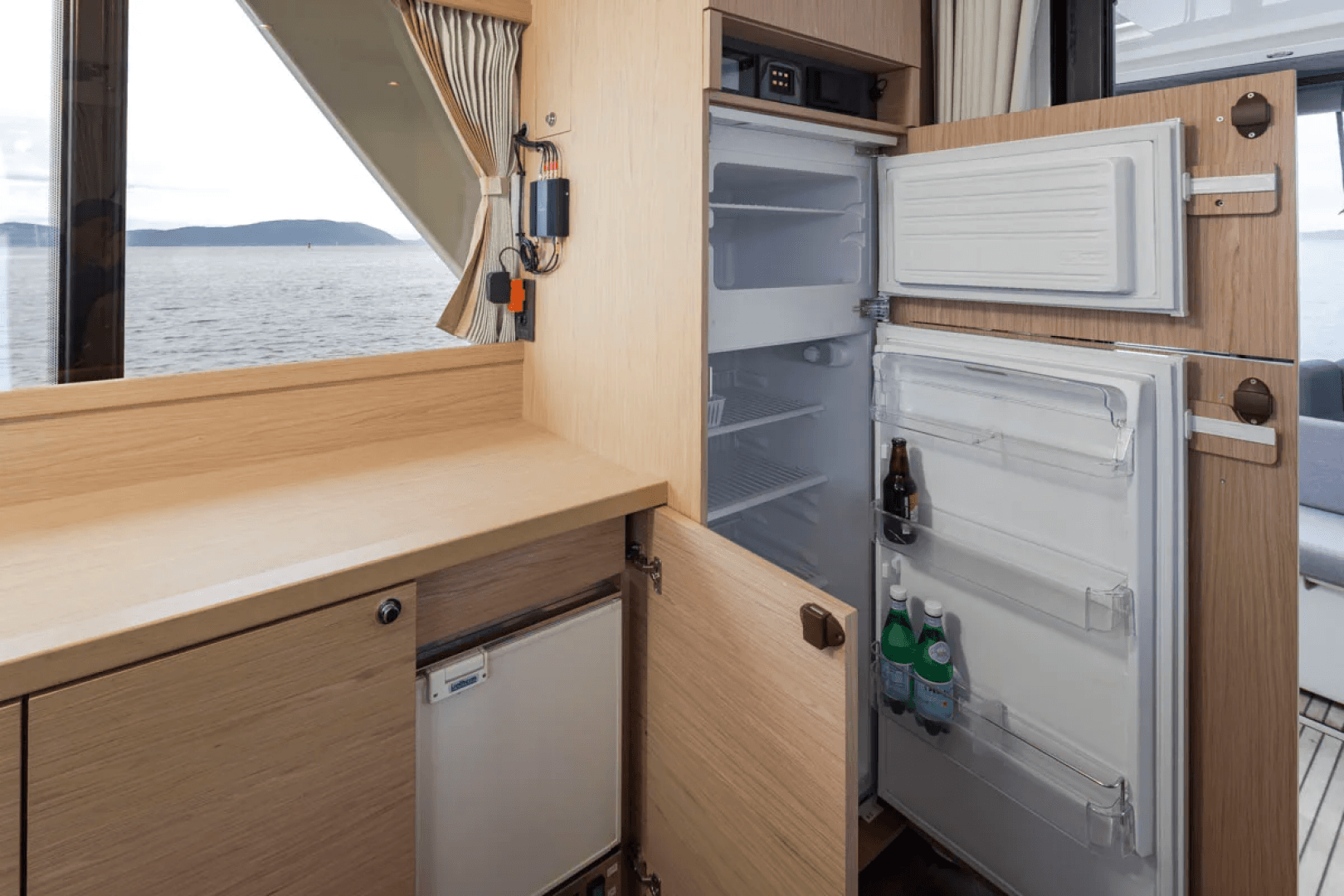 2022 Beneteau Swift Trawler 41