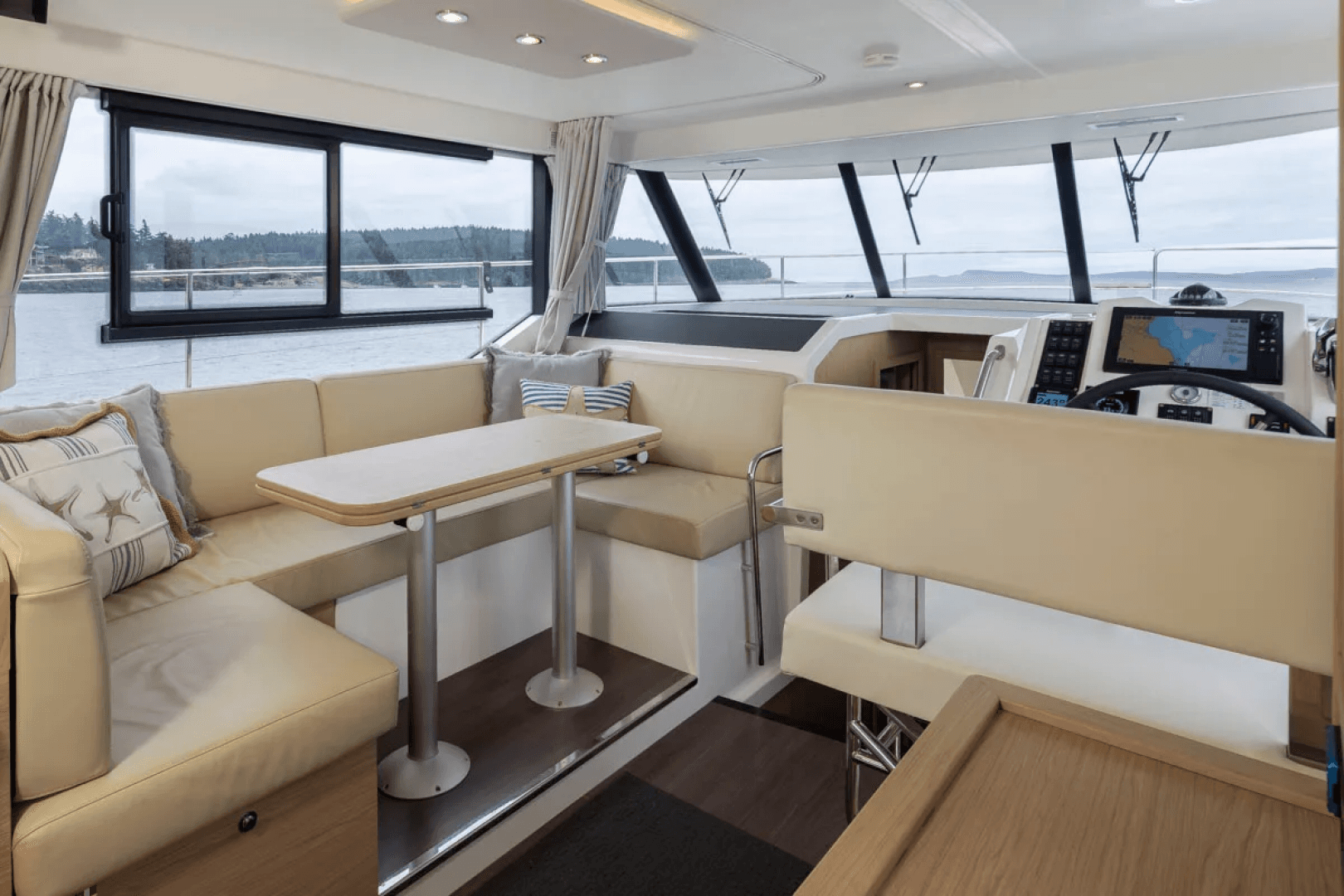 2022 Beneteau Swift Trawler 41