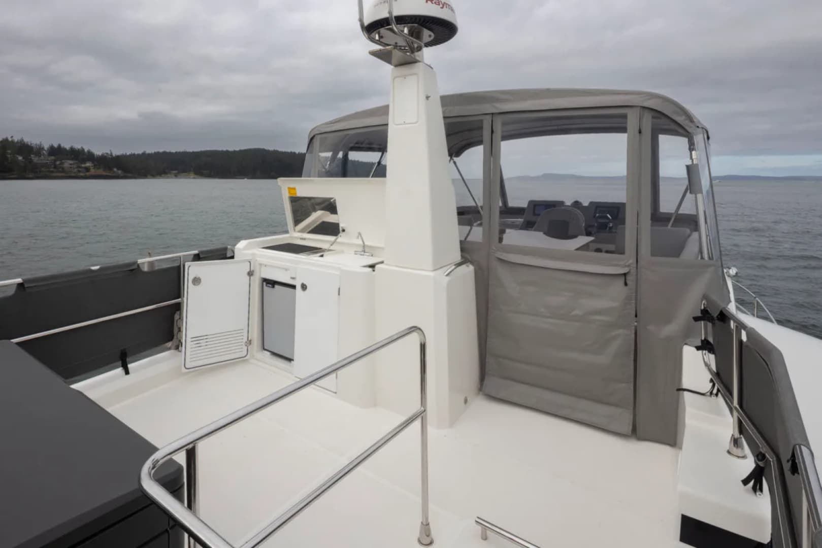2022 Beneteau Swift Trawler 41