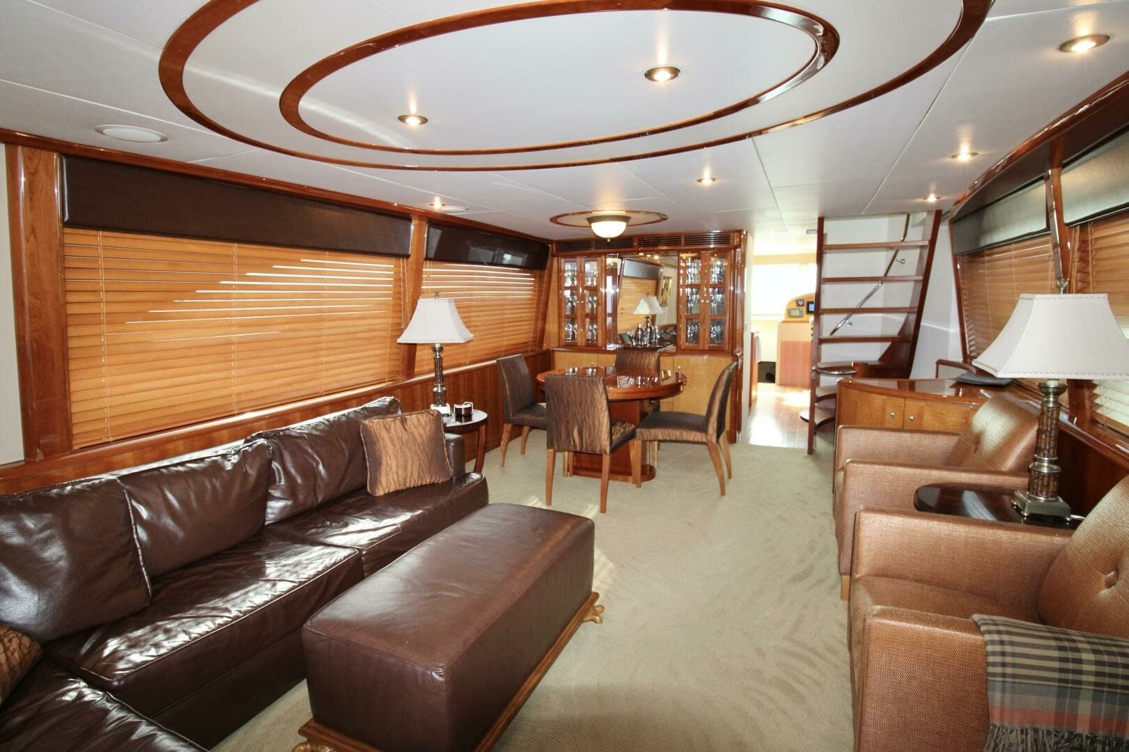2007 Lazzara 74 Motor Yacht Kathleen