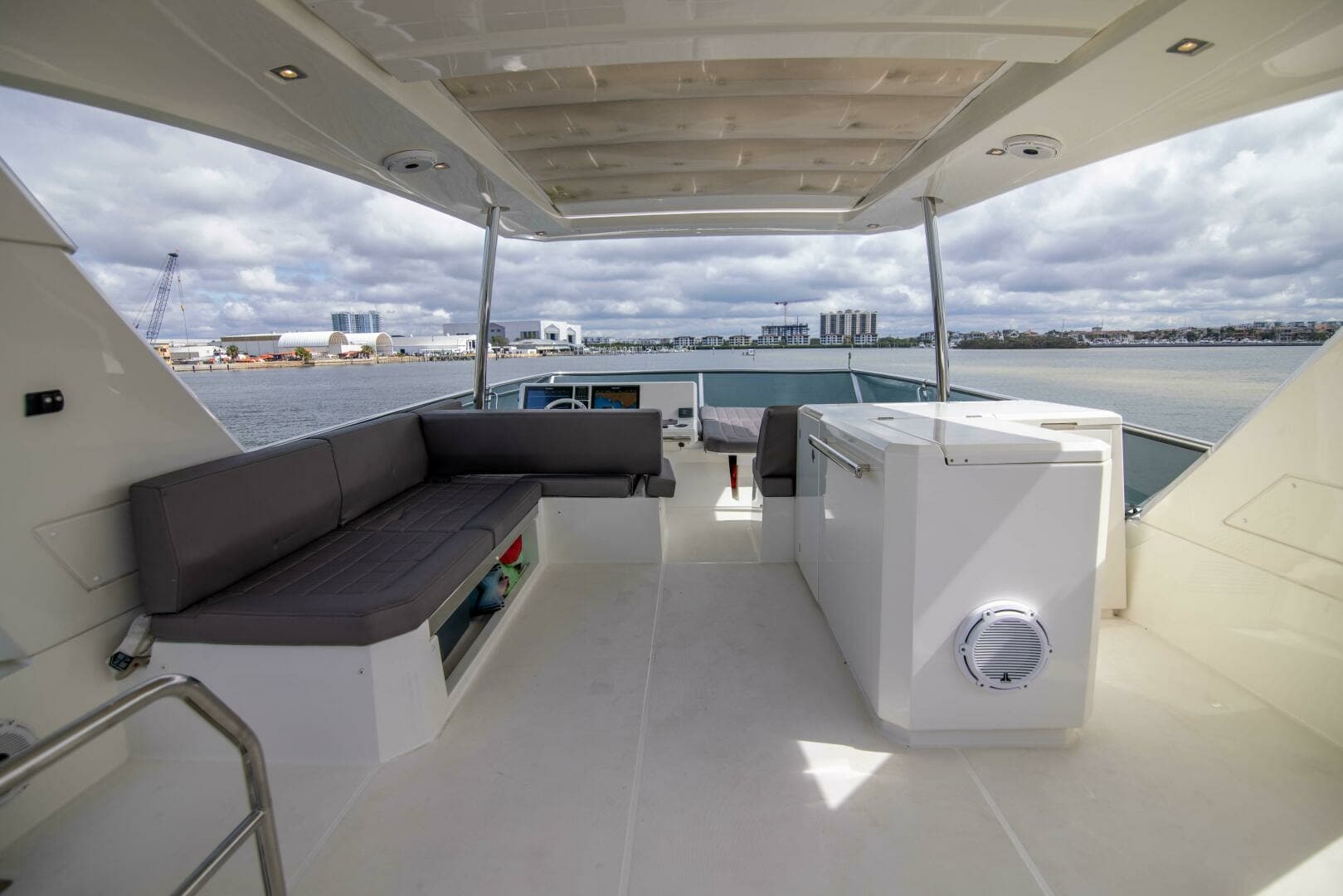 Flybridge