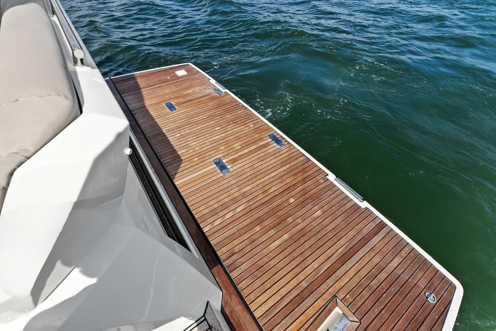 2020 Prestige 460 Flybridge