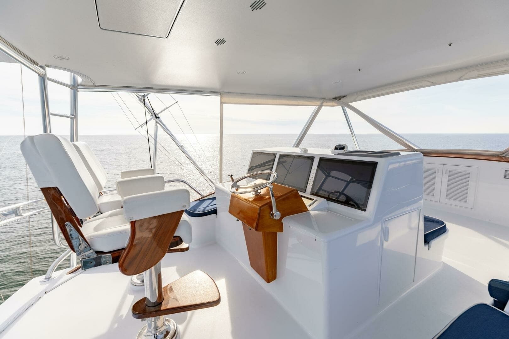 2006 Jim Smith 68 Convertible- Helm