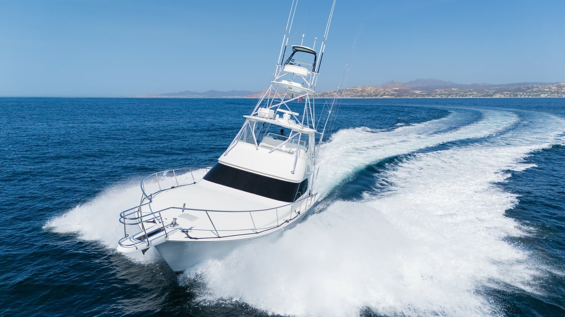 2009 Viking 50 Convertible "Jammin" - Dynamic Forward Bow View