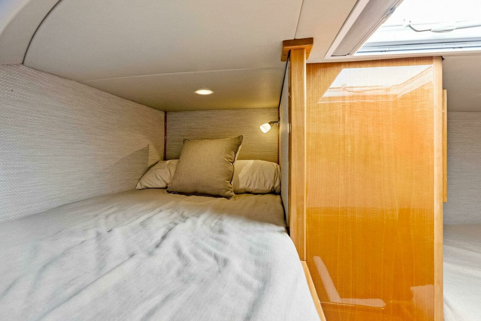 2020 Calcutta 480 Catamaran