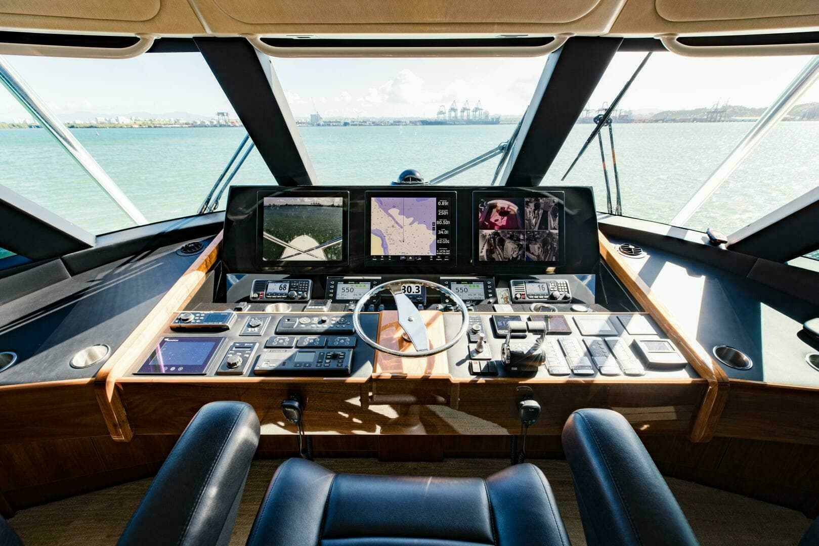 2020 Viking 72 Enclosed Bridge