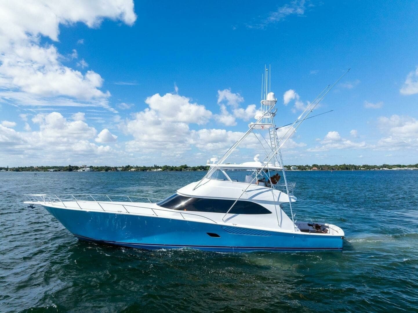 2012 82 Viking Convertible - Lady Di