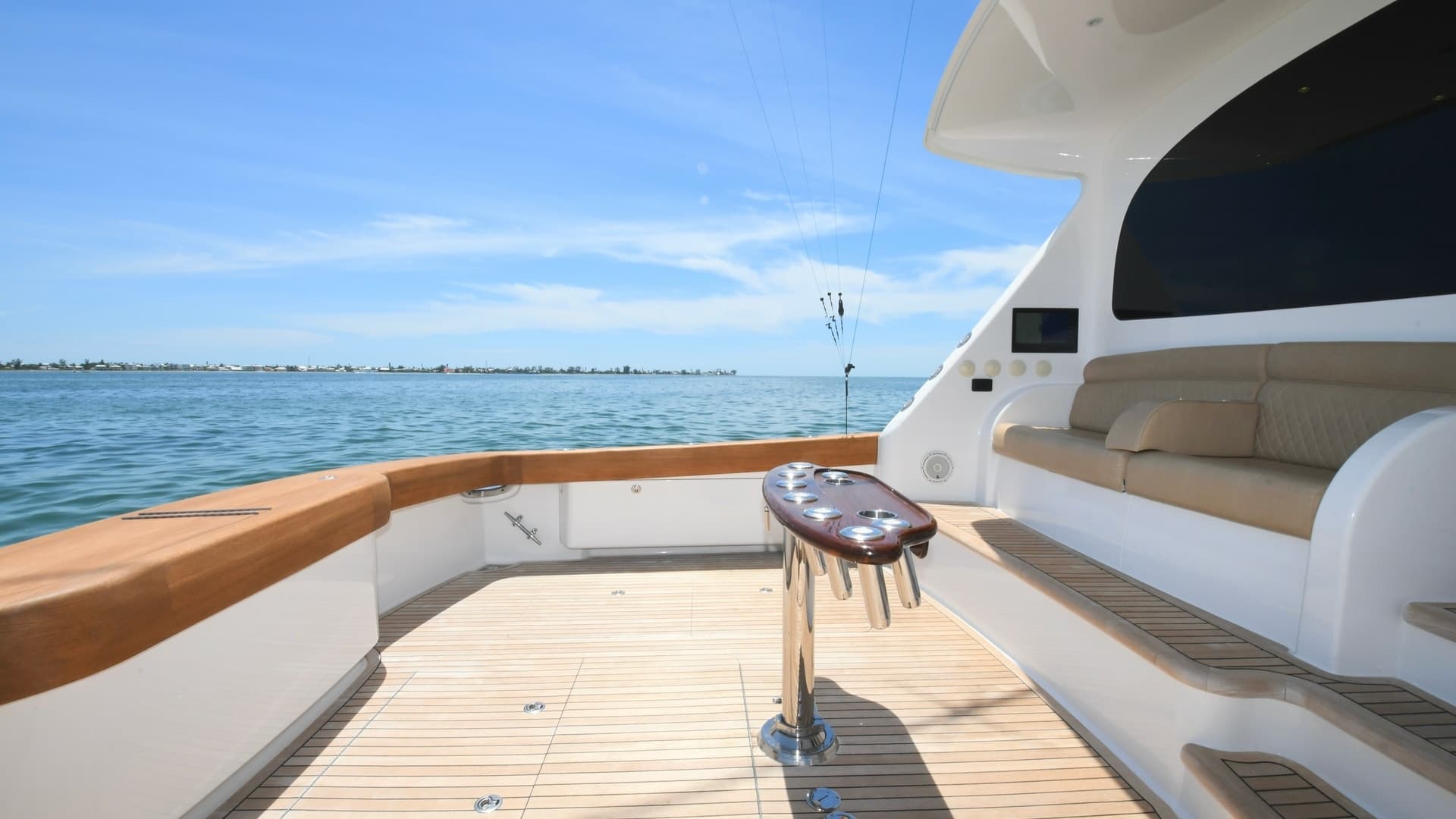 Spacious Aft Deck with Seating