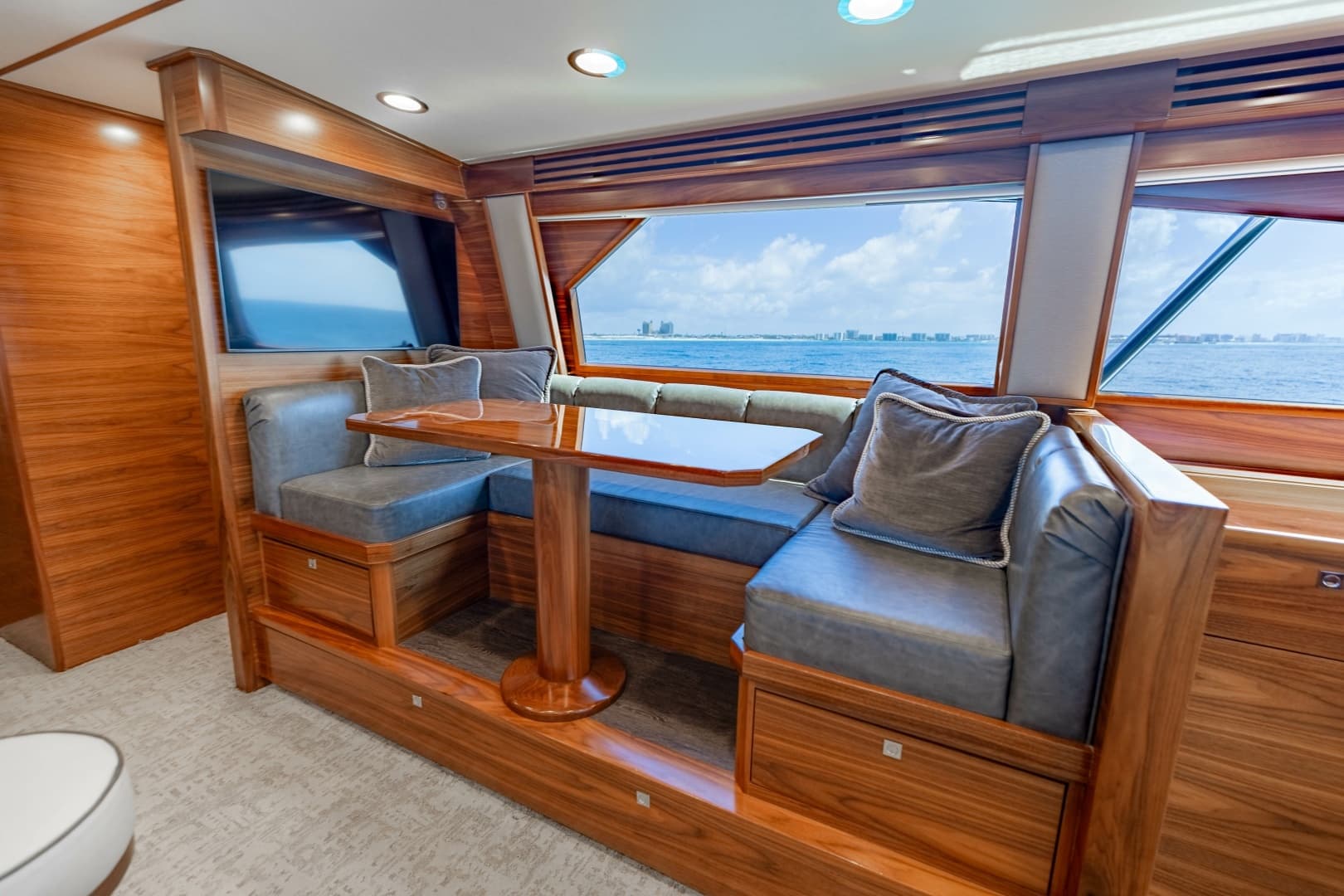 2023 Viking 72 Convertible- TEAM SUPREME- Dinnette