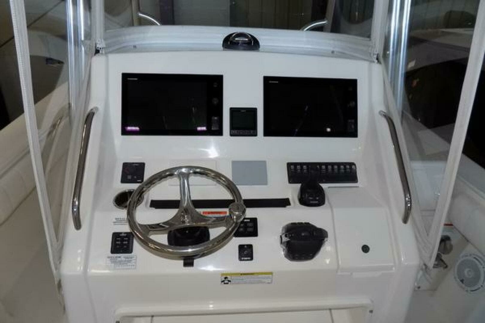Regulator 34 - WIN PER DAY - Helm Station Electronics