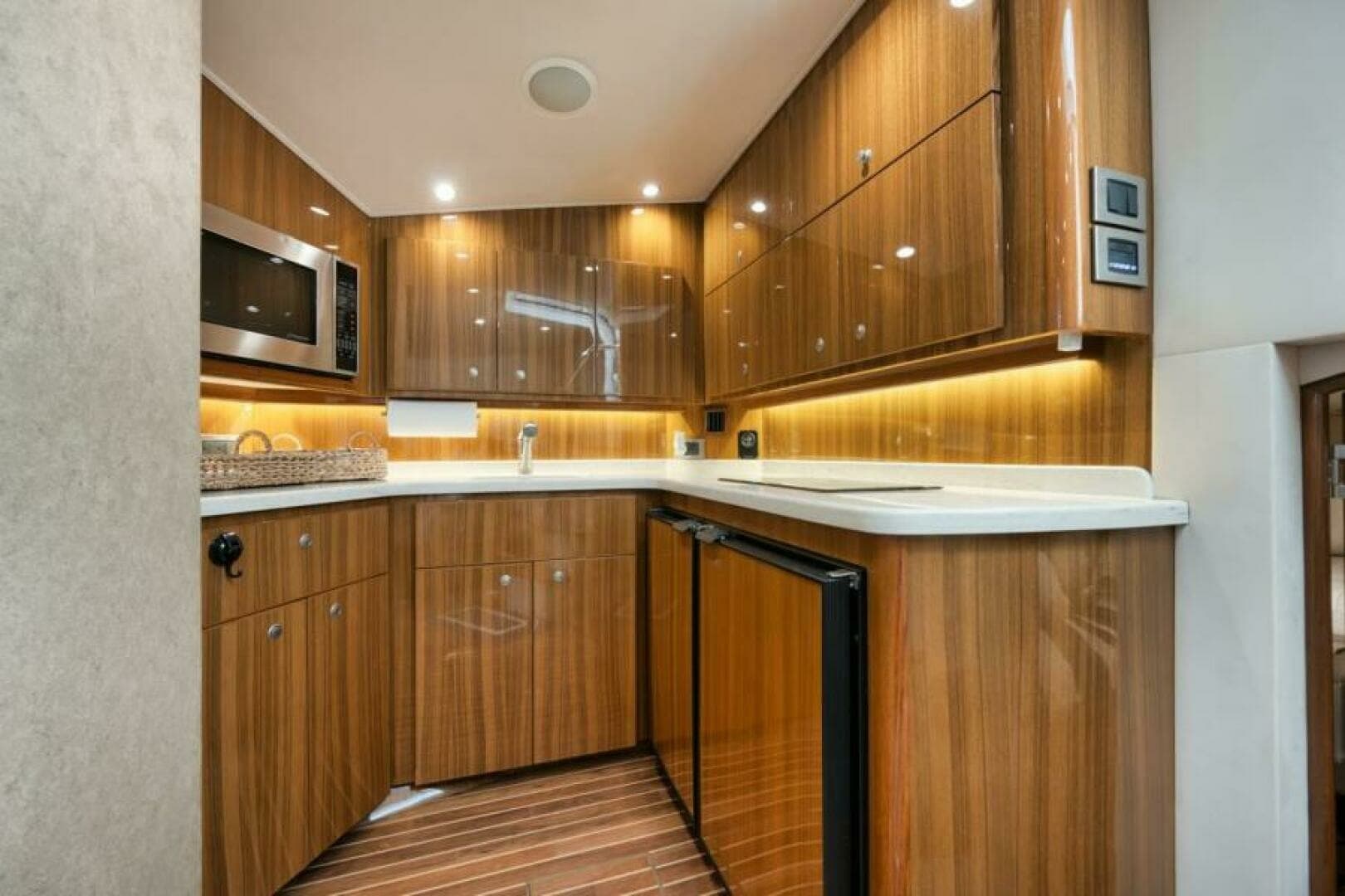 Viking 42 GAMECHANGER - Galley