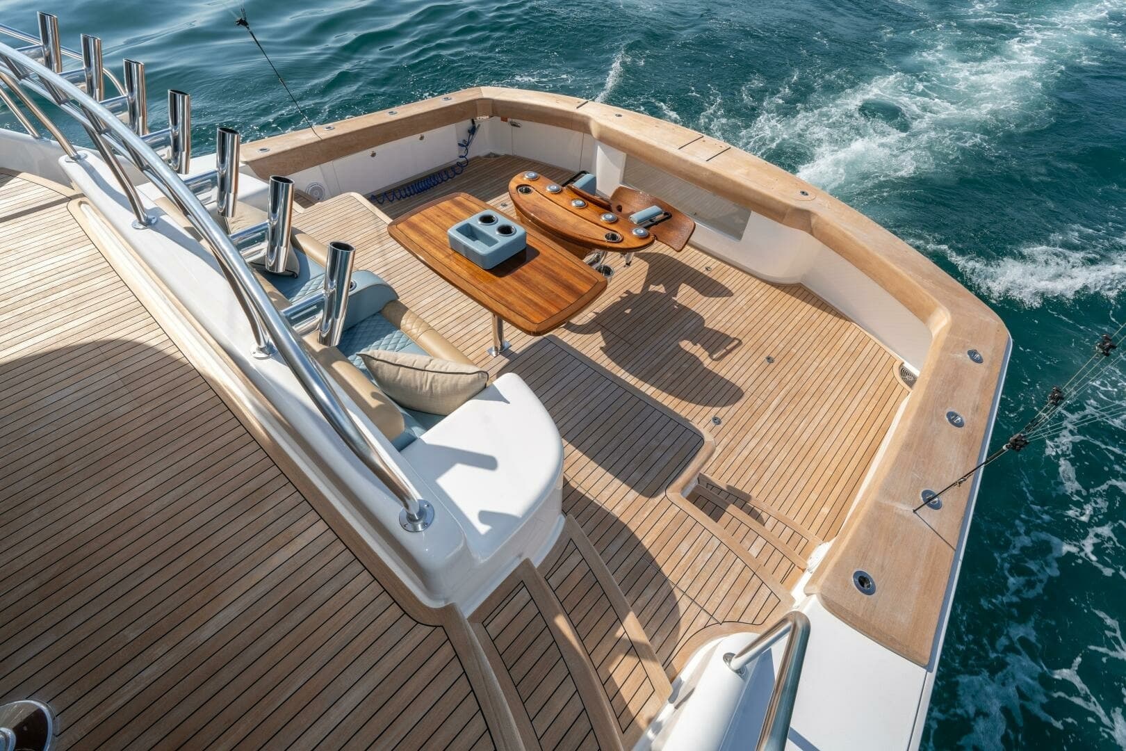 2025 Viking 90C "Zatara" - Cockpit