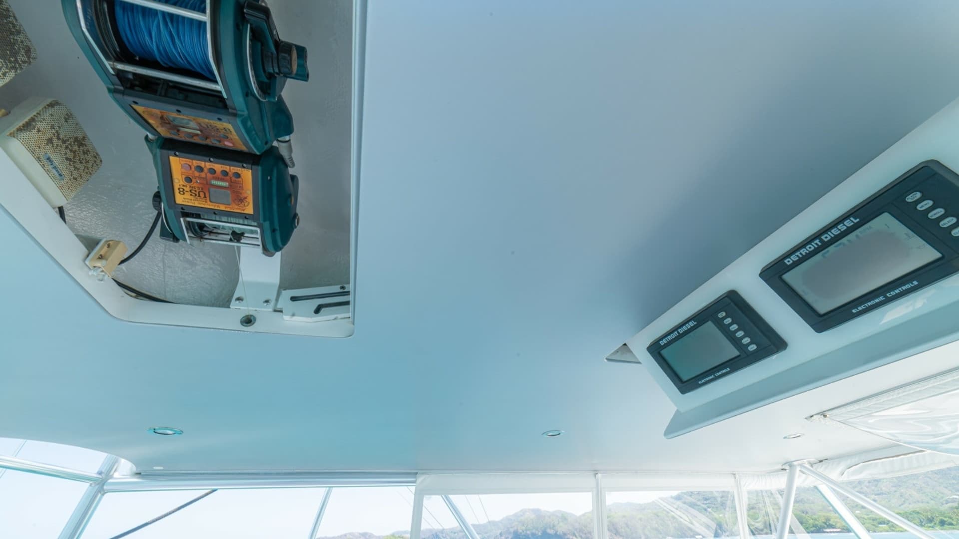 Flybridge Electronics and Overhead View