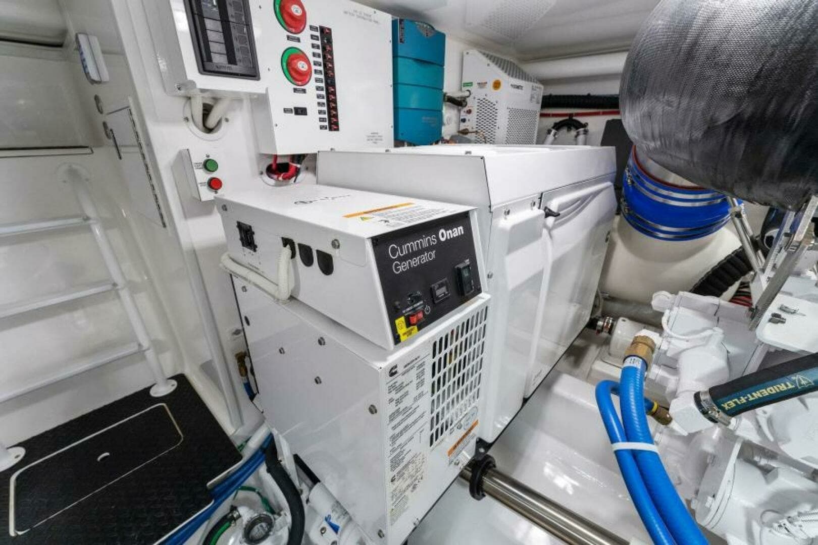 2021 Viking 54 Convertible HAMMERHEADS Engine Room
