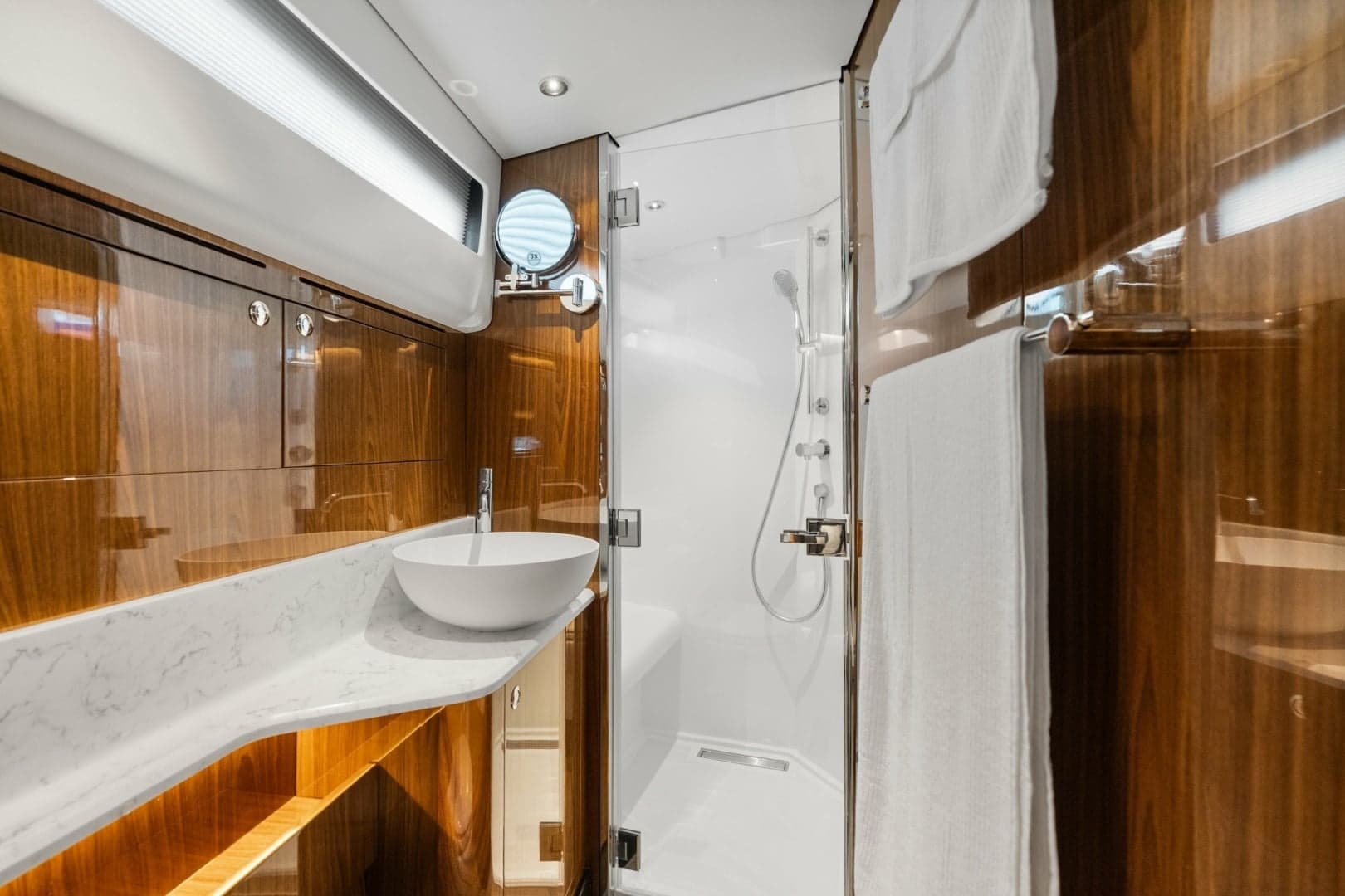 Eclipse 50 - STINGRAY GRAY - Guest Head