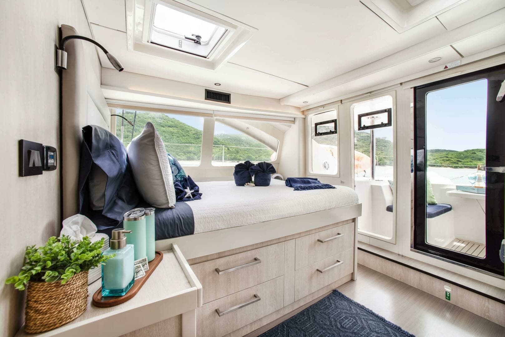 2016 Leopard 58 Catamaran