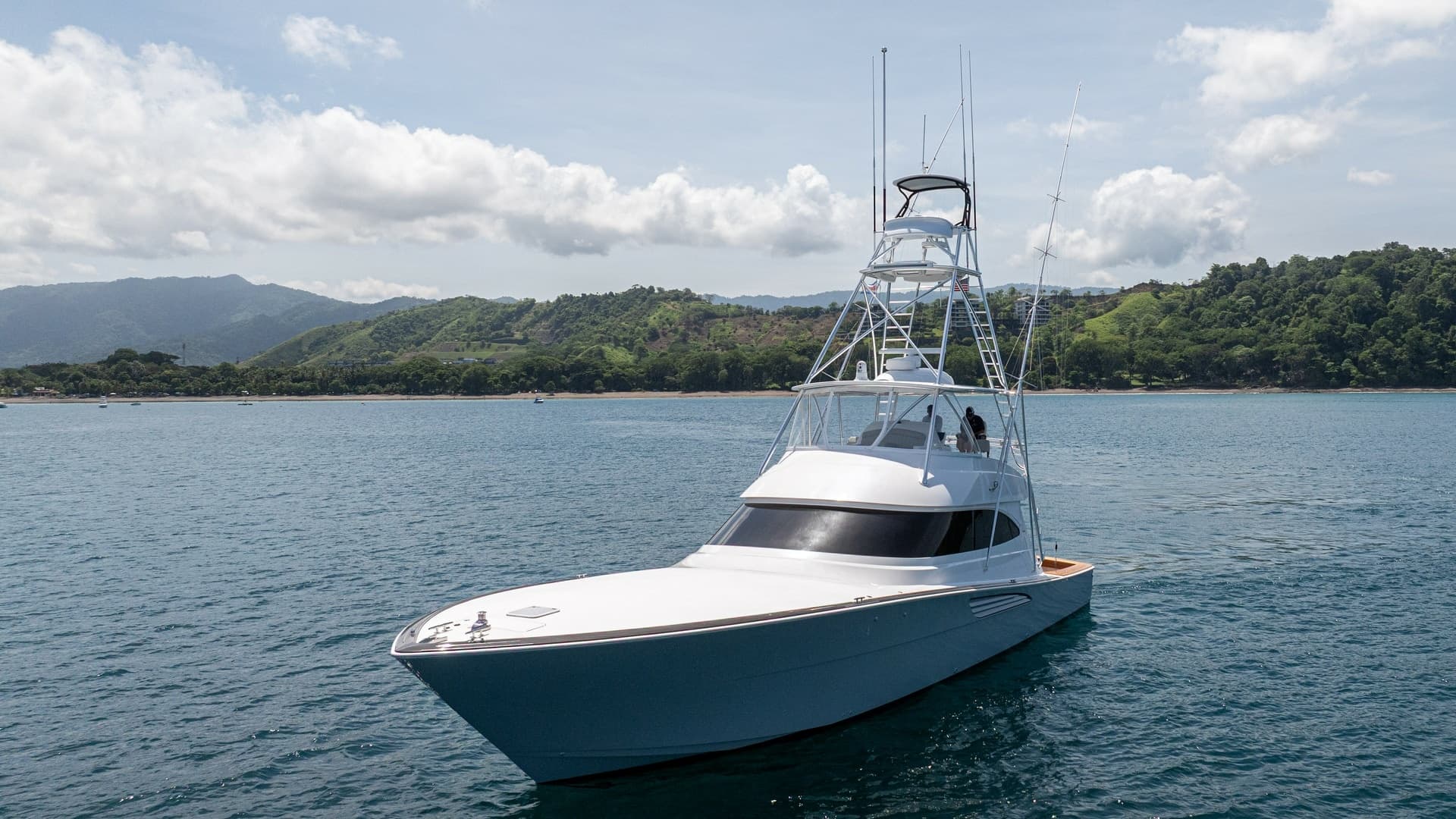Viking 64 Convertible Bow View
