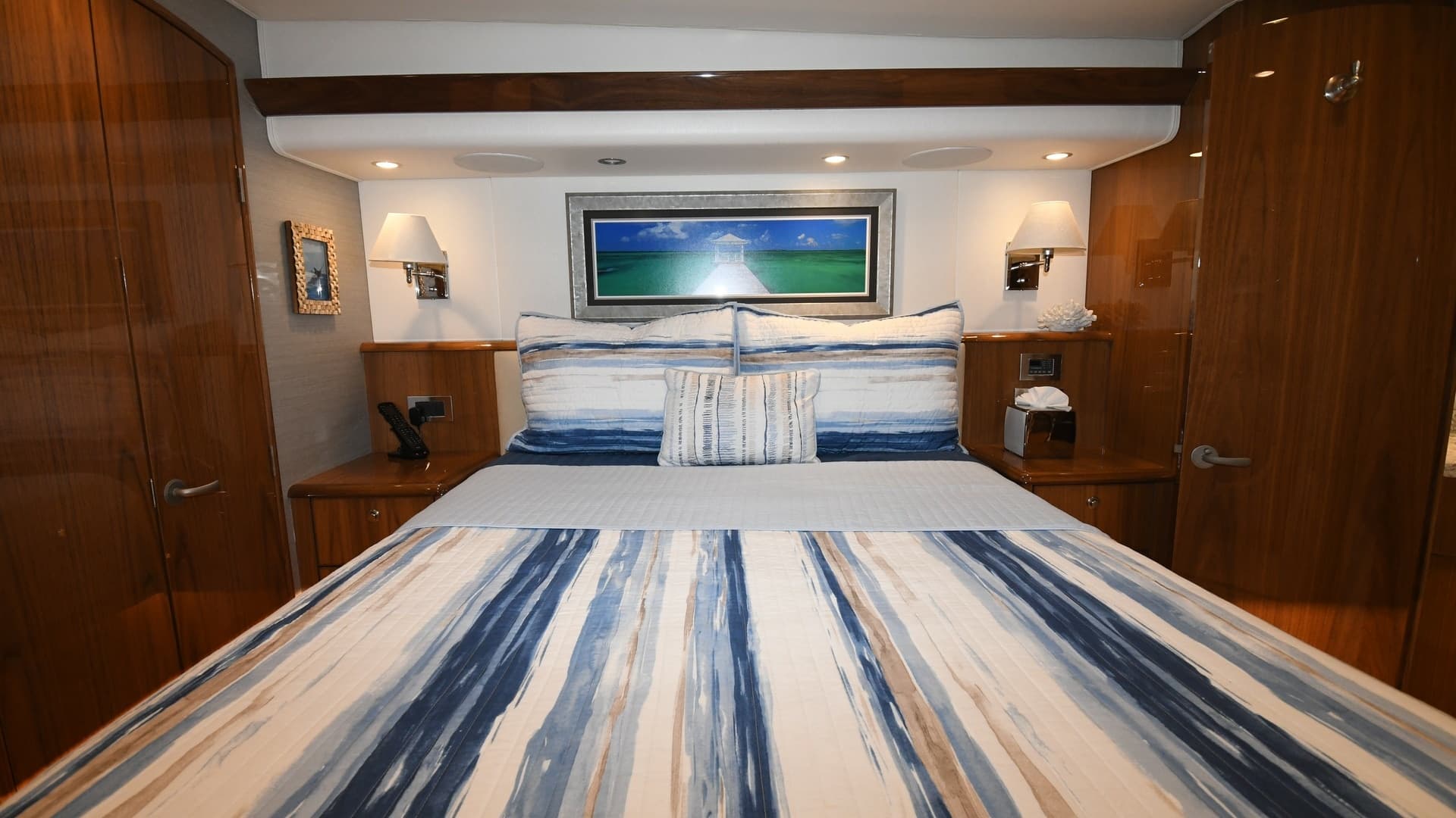 Master Stateroom with Queen Bed