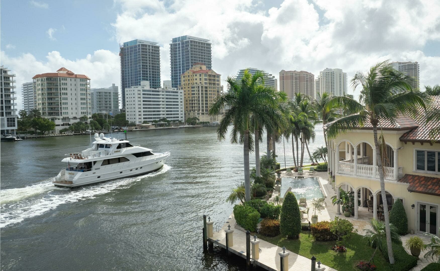 2005 Ocean Alexander 80 motoryacht