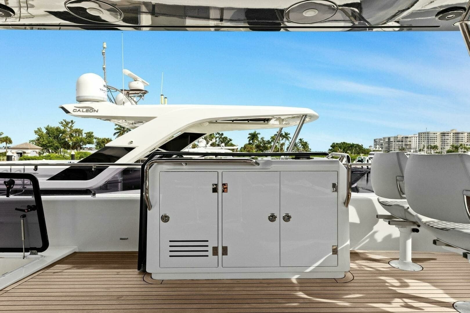 2021 Sirena 64- DESTIN-E- Flybridge