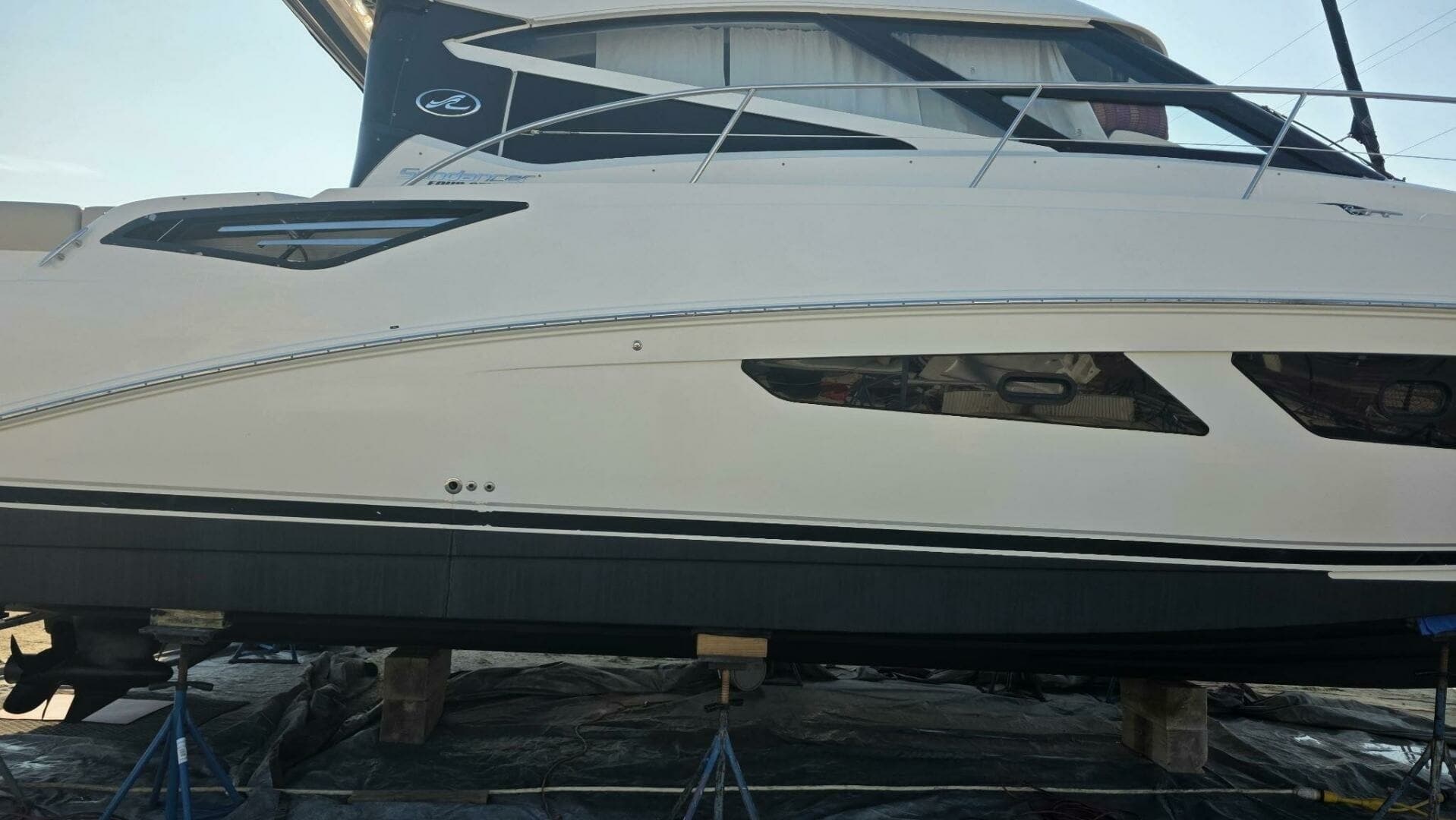 2016 Sea Ray 470 Sundancer 'Lopez Cove II' - Bottom Paint