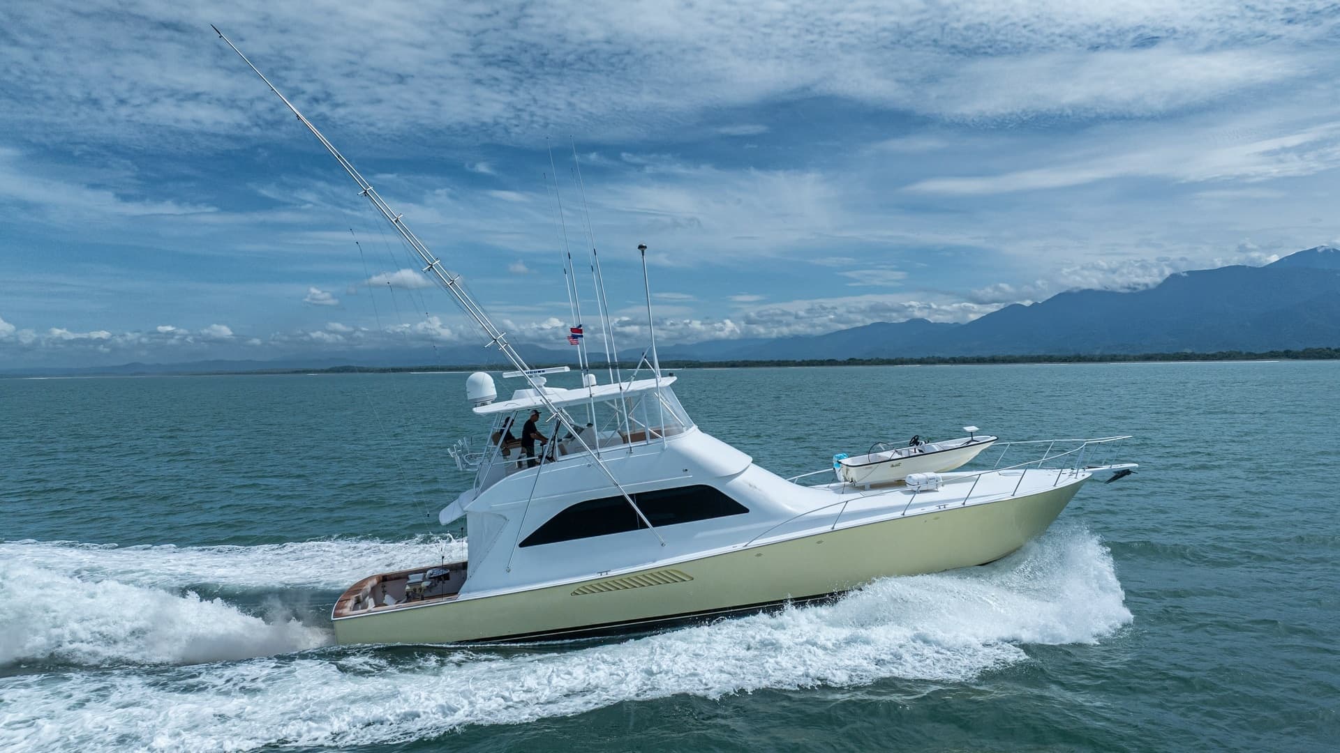 Side Profile of 2002 Viking 61 Convertible